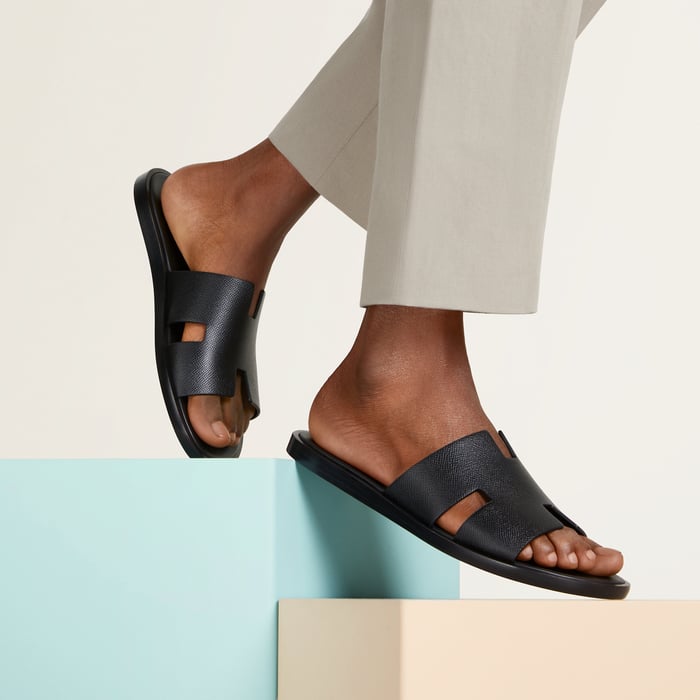 Noir Izmir Sandal