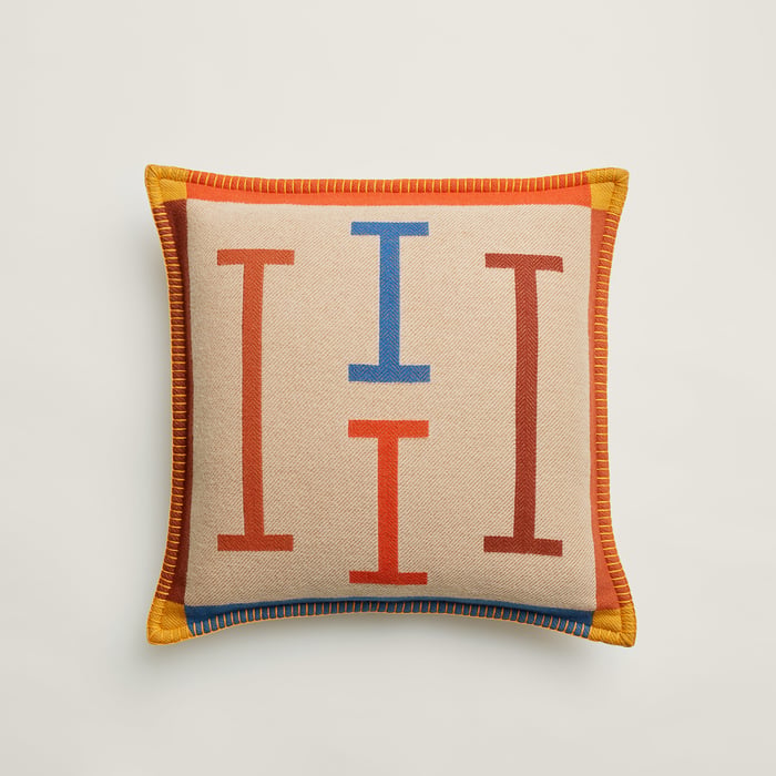 Hi Pillow