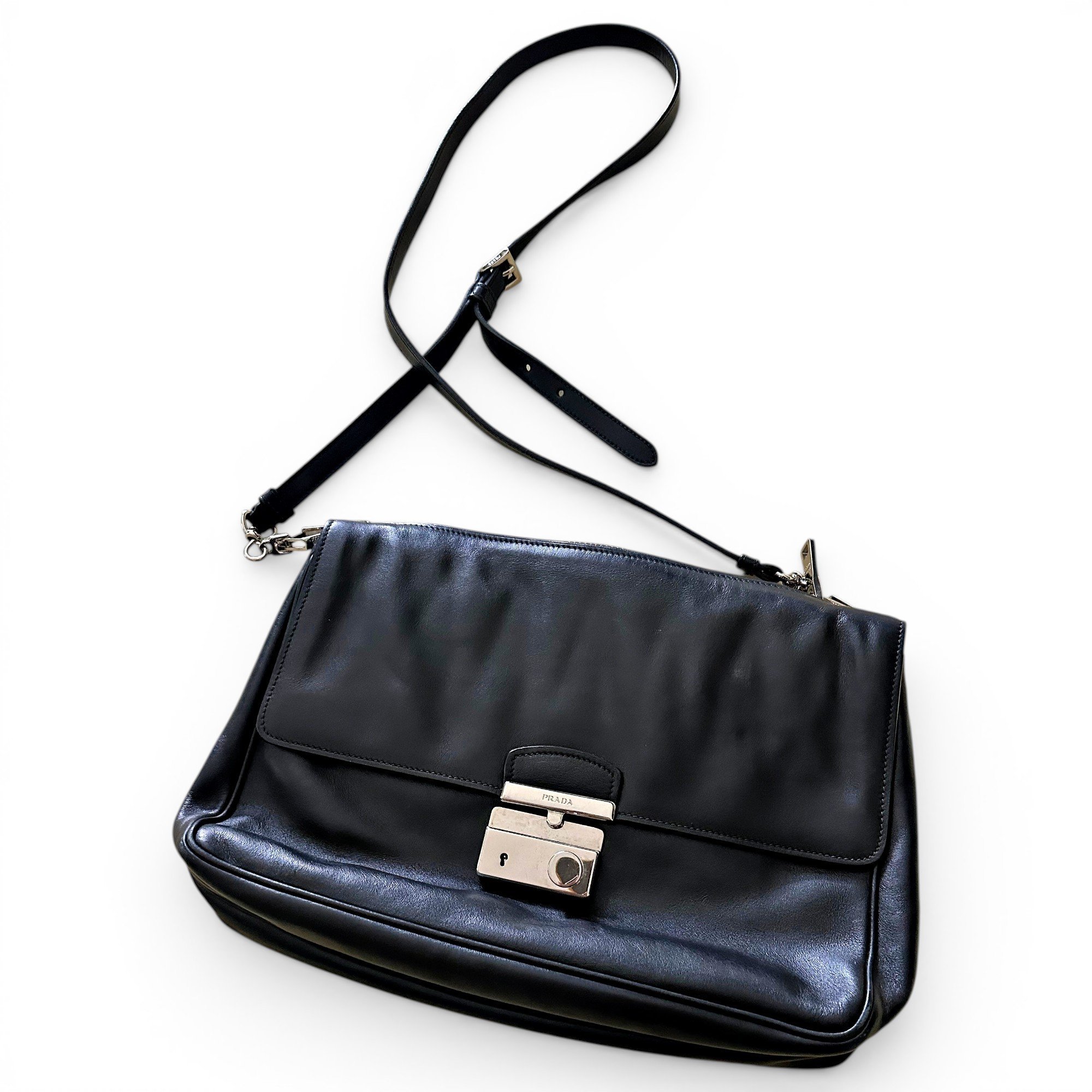 Leather handbag