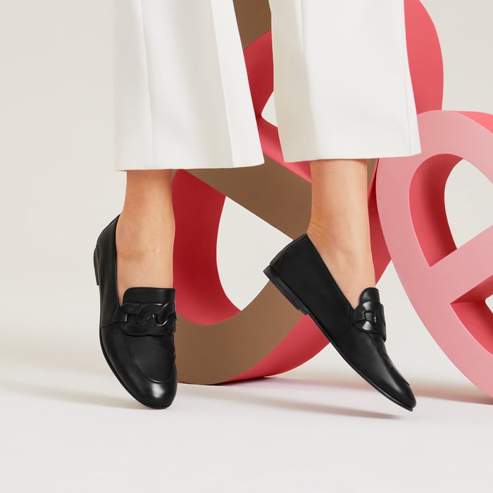 Noir Honest Loafer