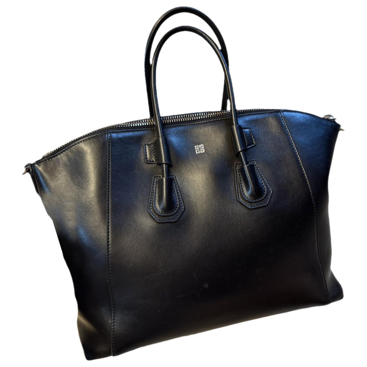 Antigona leather handbag