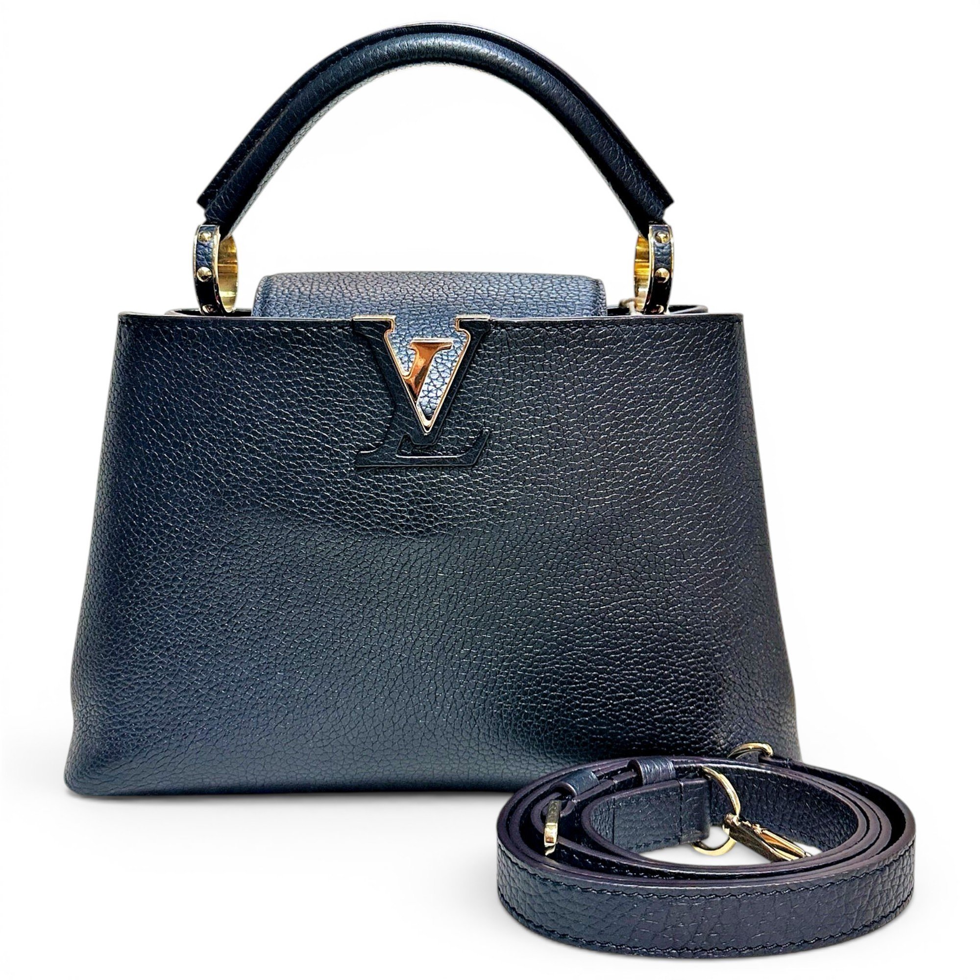 Capucines leather handbag