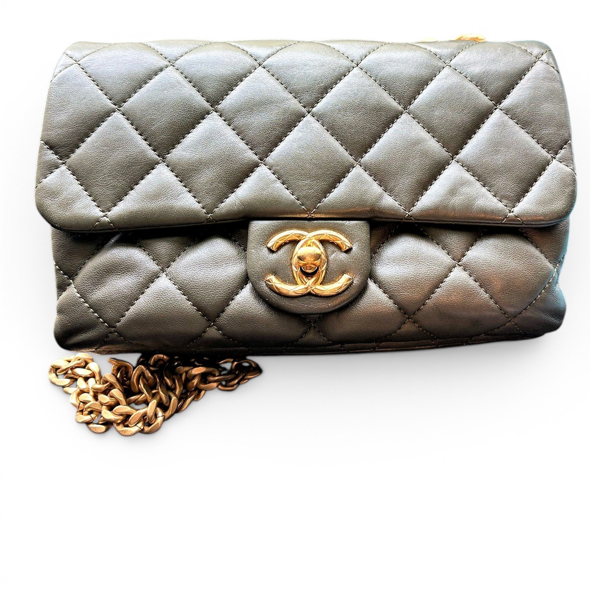 Timeless/Classique leather crossbody bag