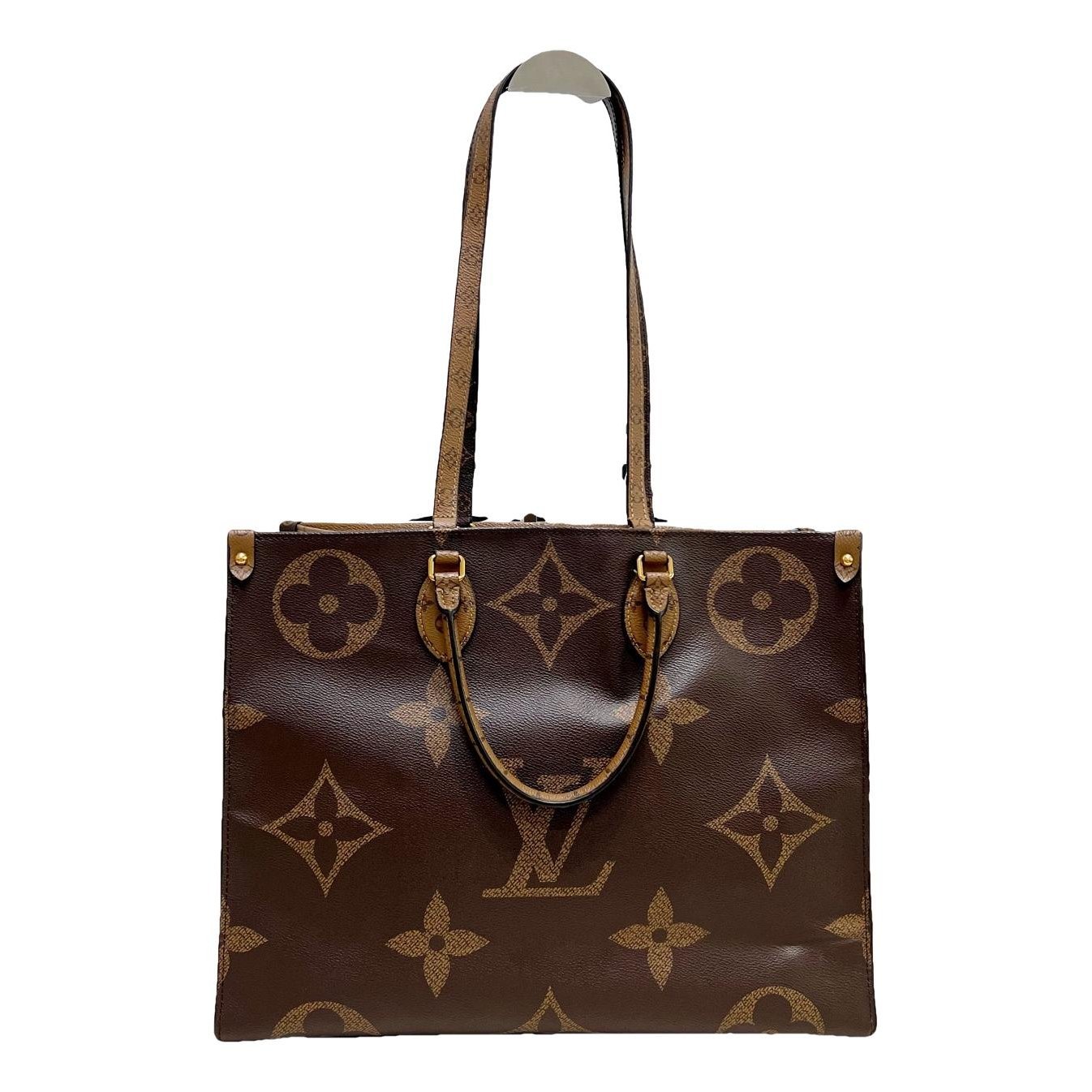 Onthego leather handbag