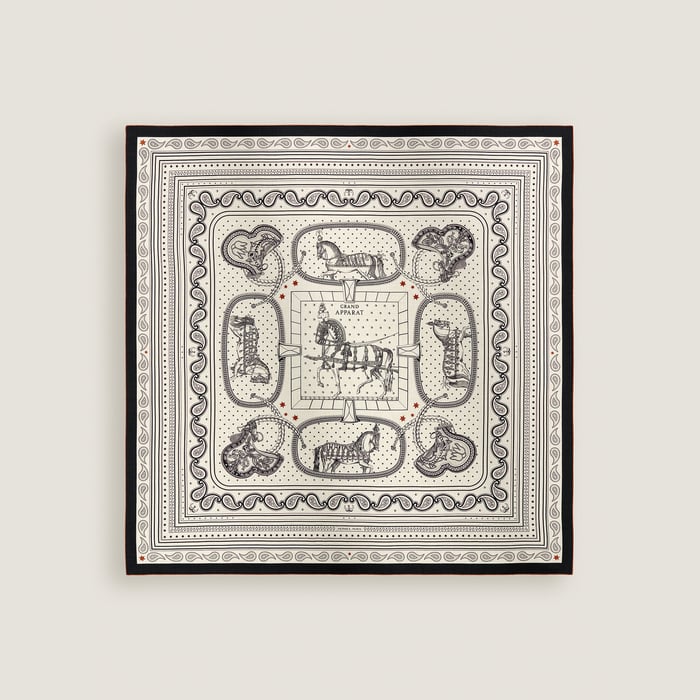 Grand Apparat Bandana Shawl 140