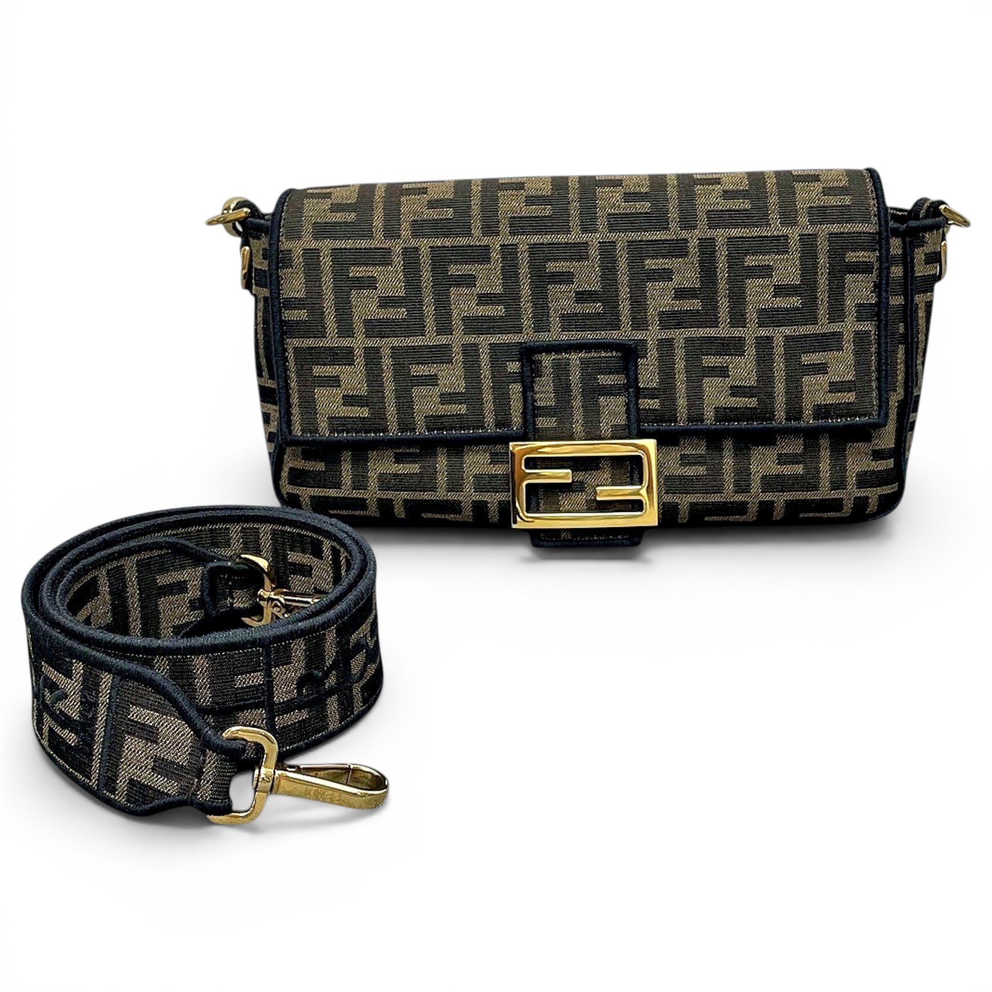 Baguette cloth handbag