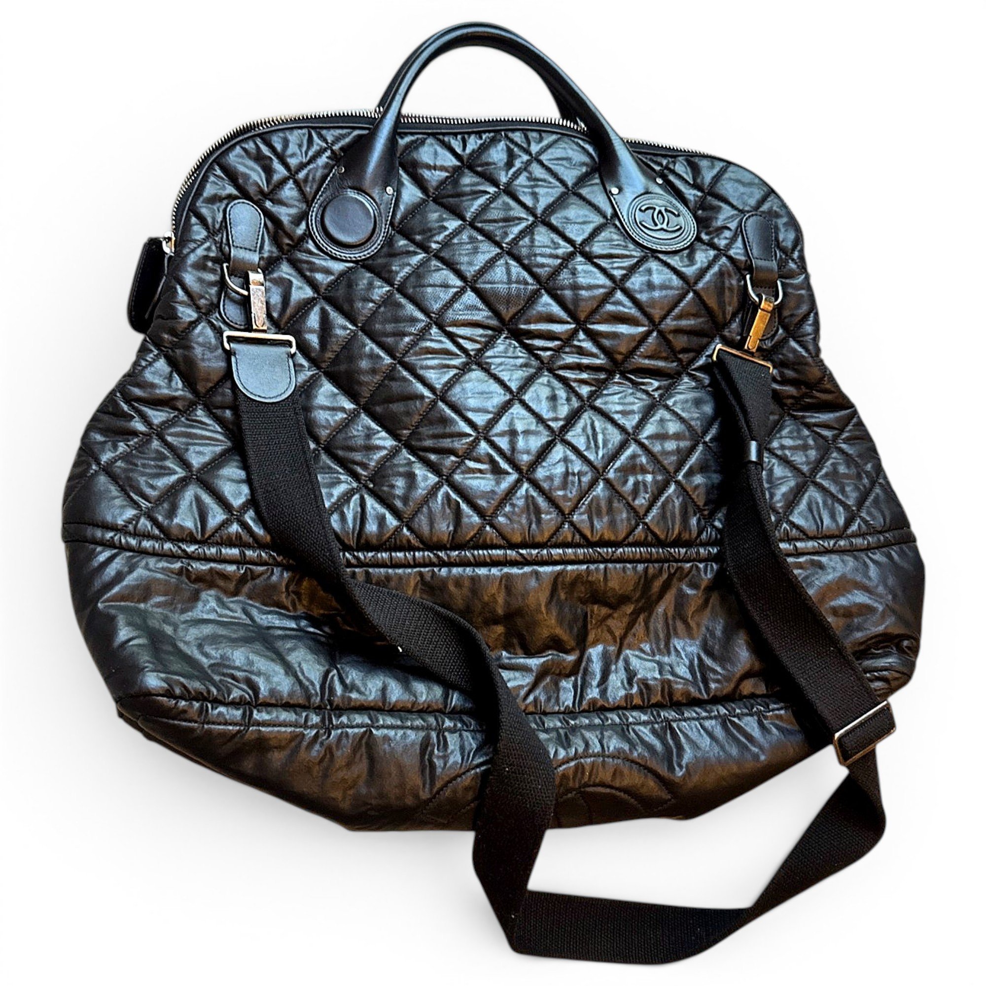 Leather tote