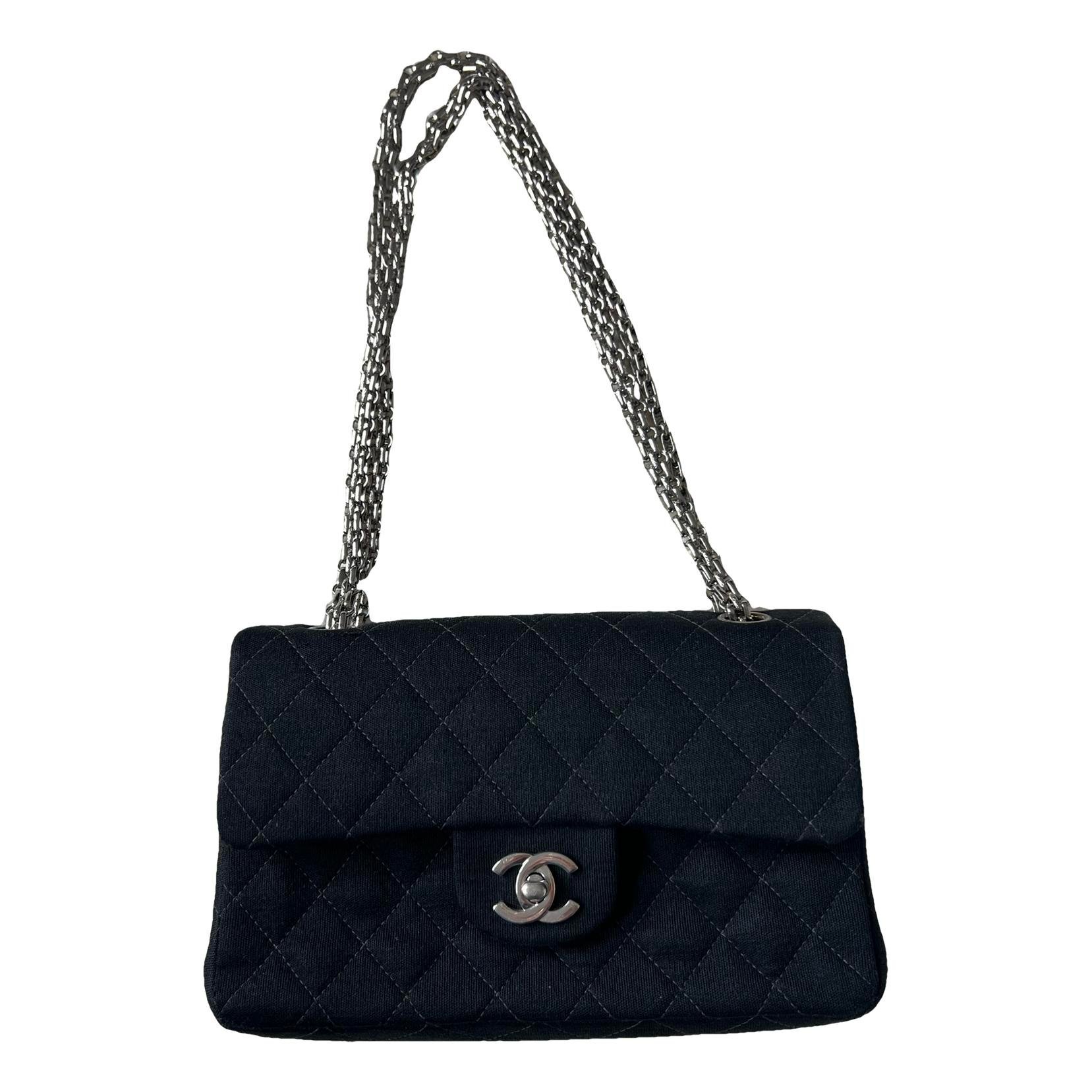 Timeless/Classique handbag