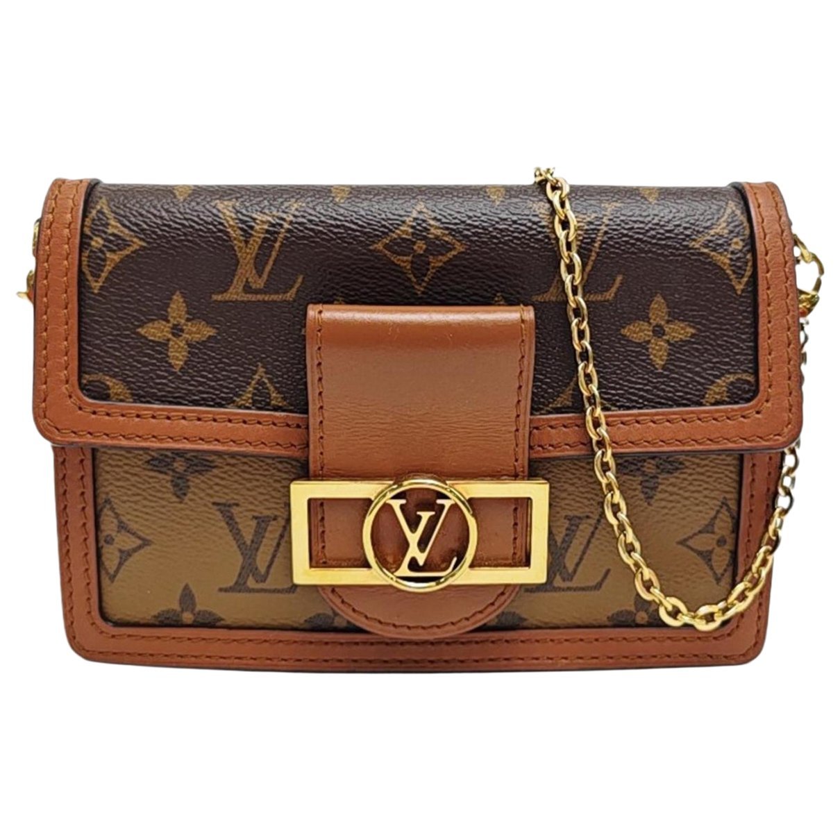 Dauphine leather crossbody bag