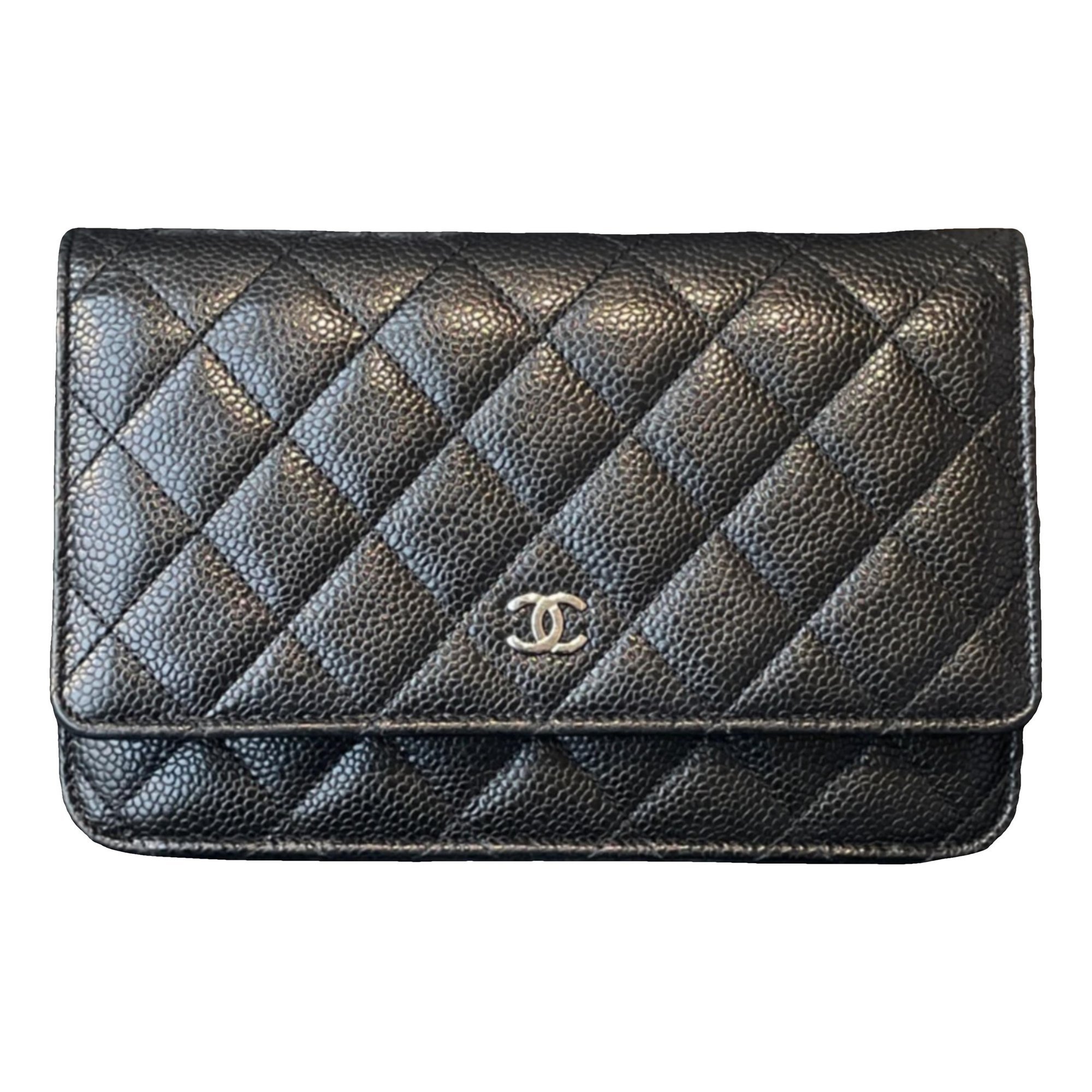 Wallet On Chain Timeless/Classique leather crossbody bag