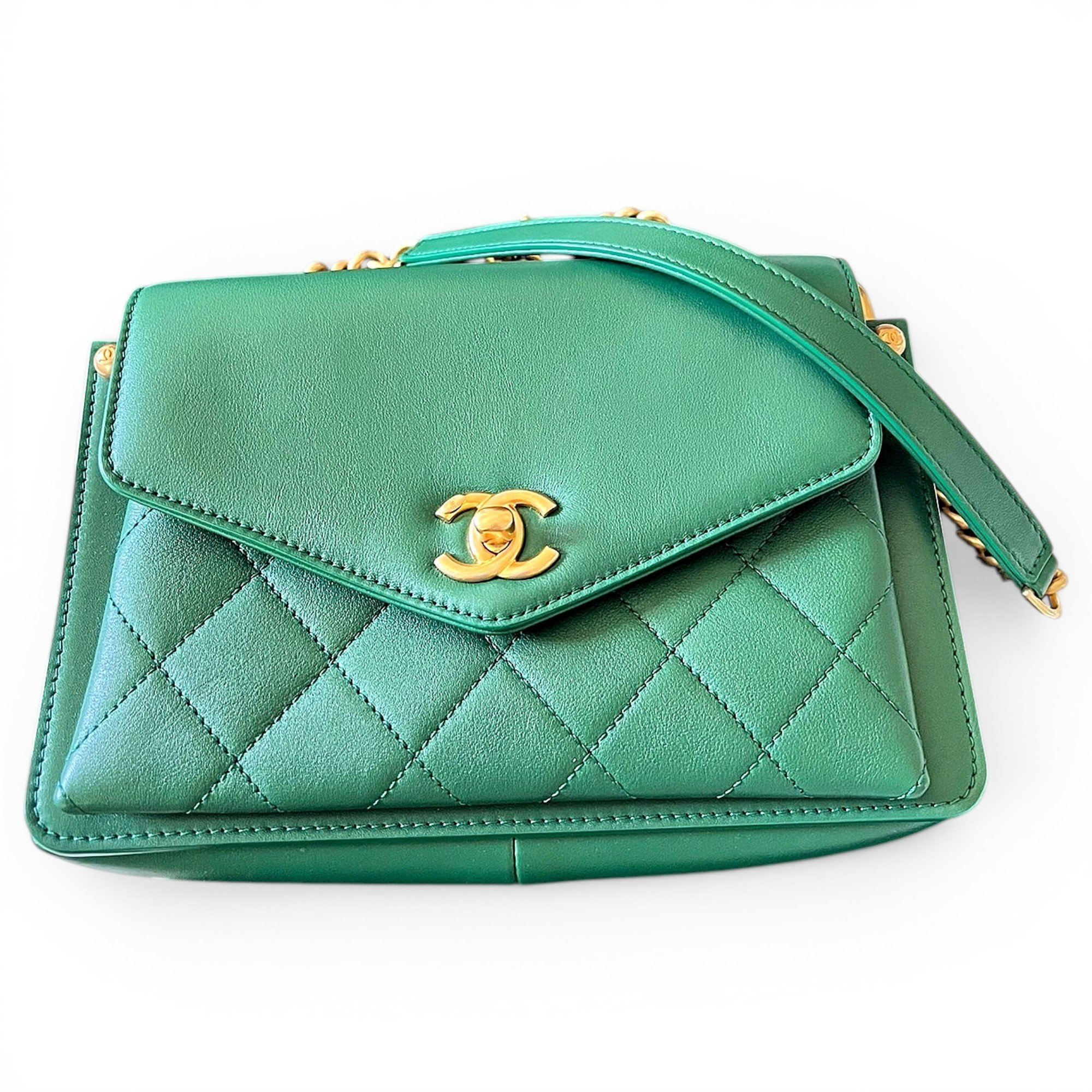 Trendy CC leather handbag