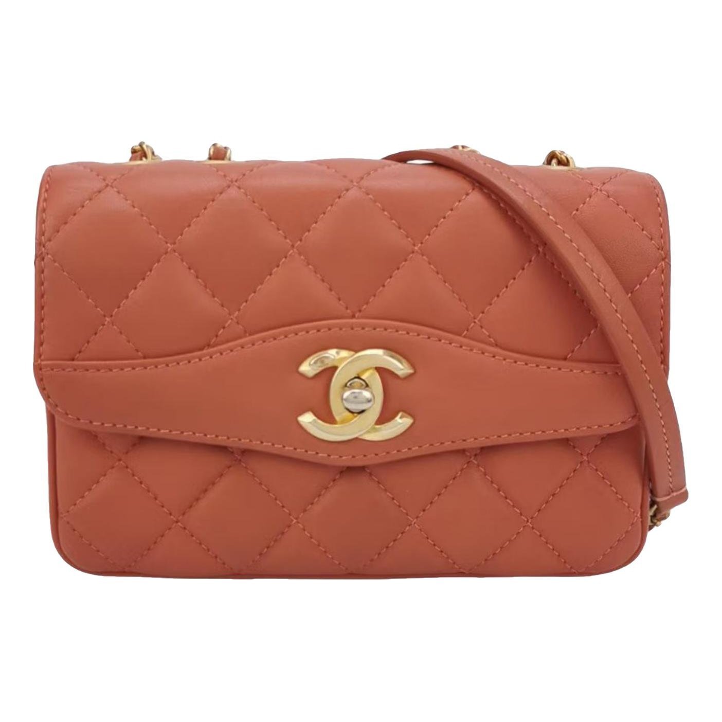 Timeless/Classique leather crossbody bag