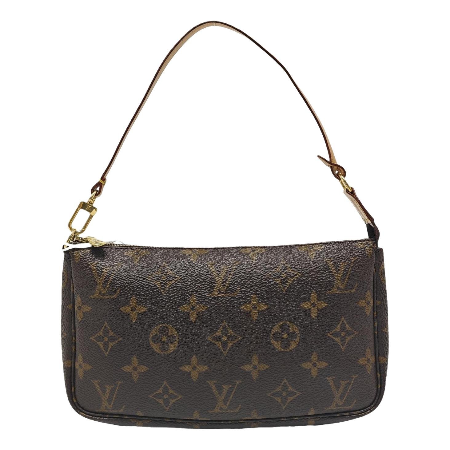 Maxi Multi Pochette Accessoires leather handbag