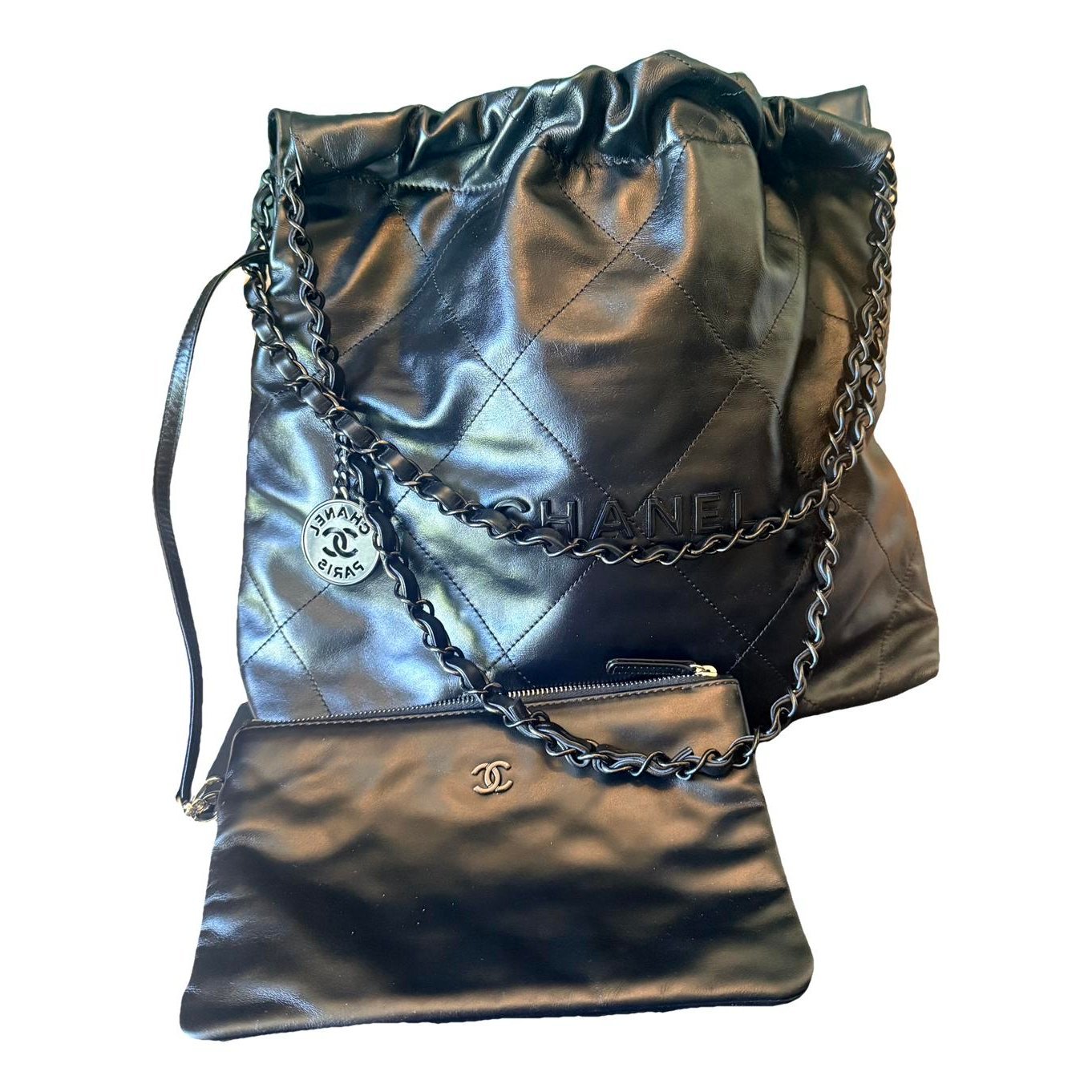 Chanel 22 leather handbag