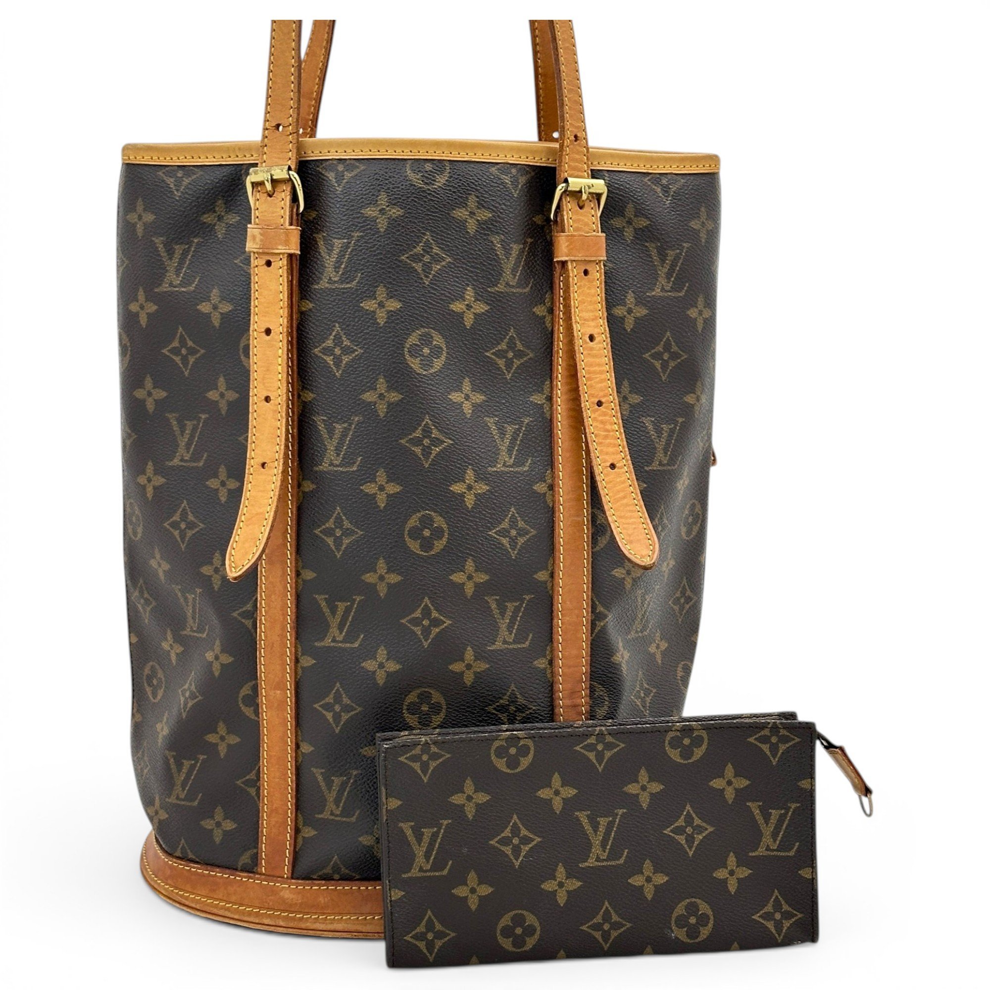 Bucket handbag