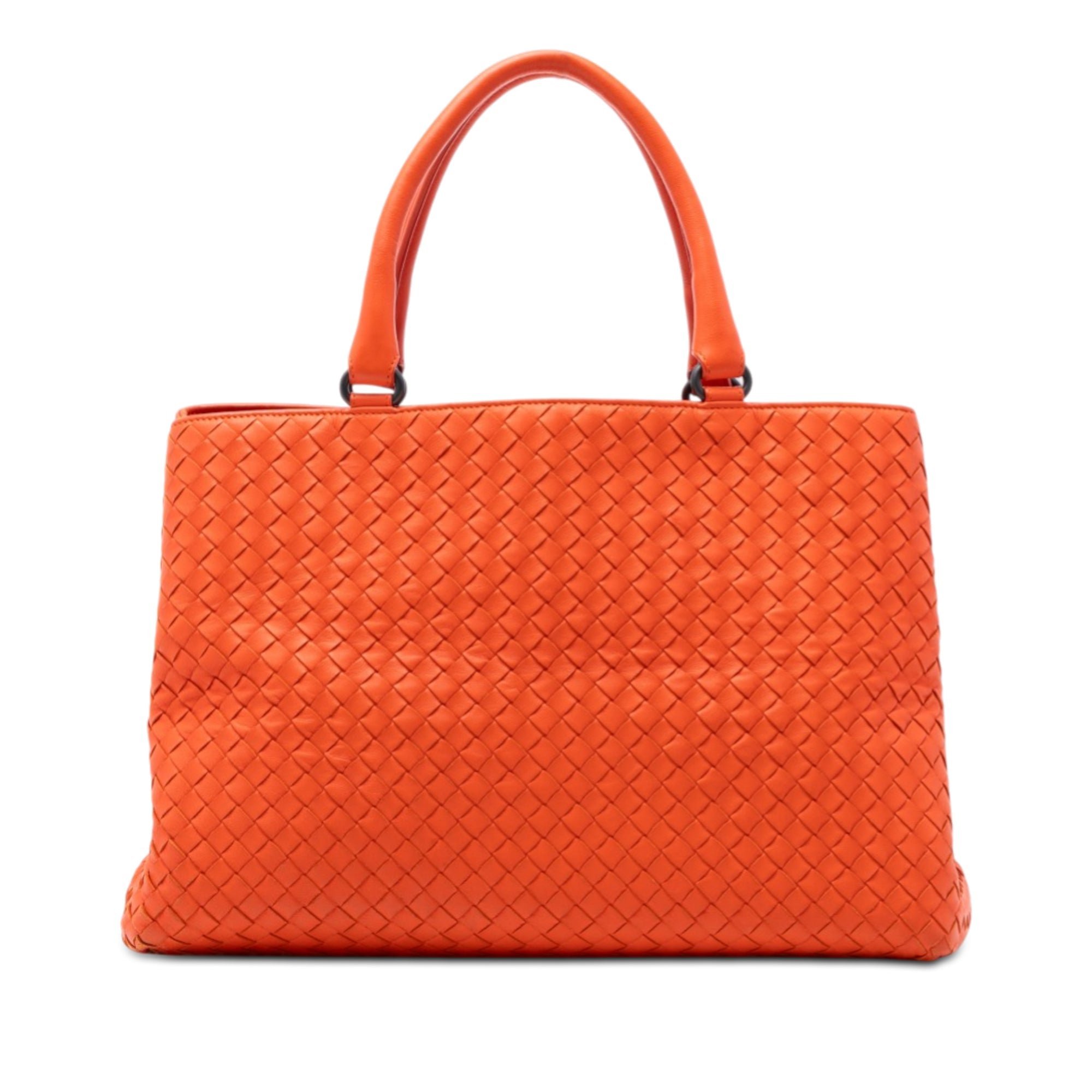 Leather tote