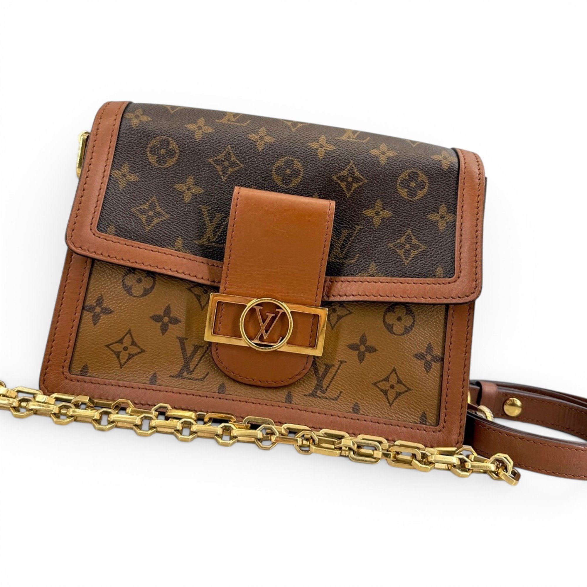 Dauphine leather handbag