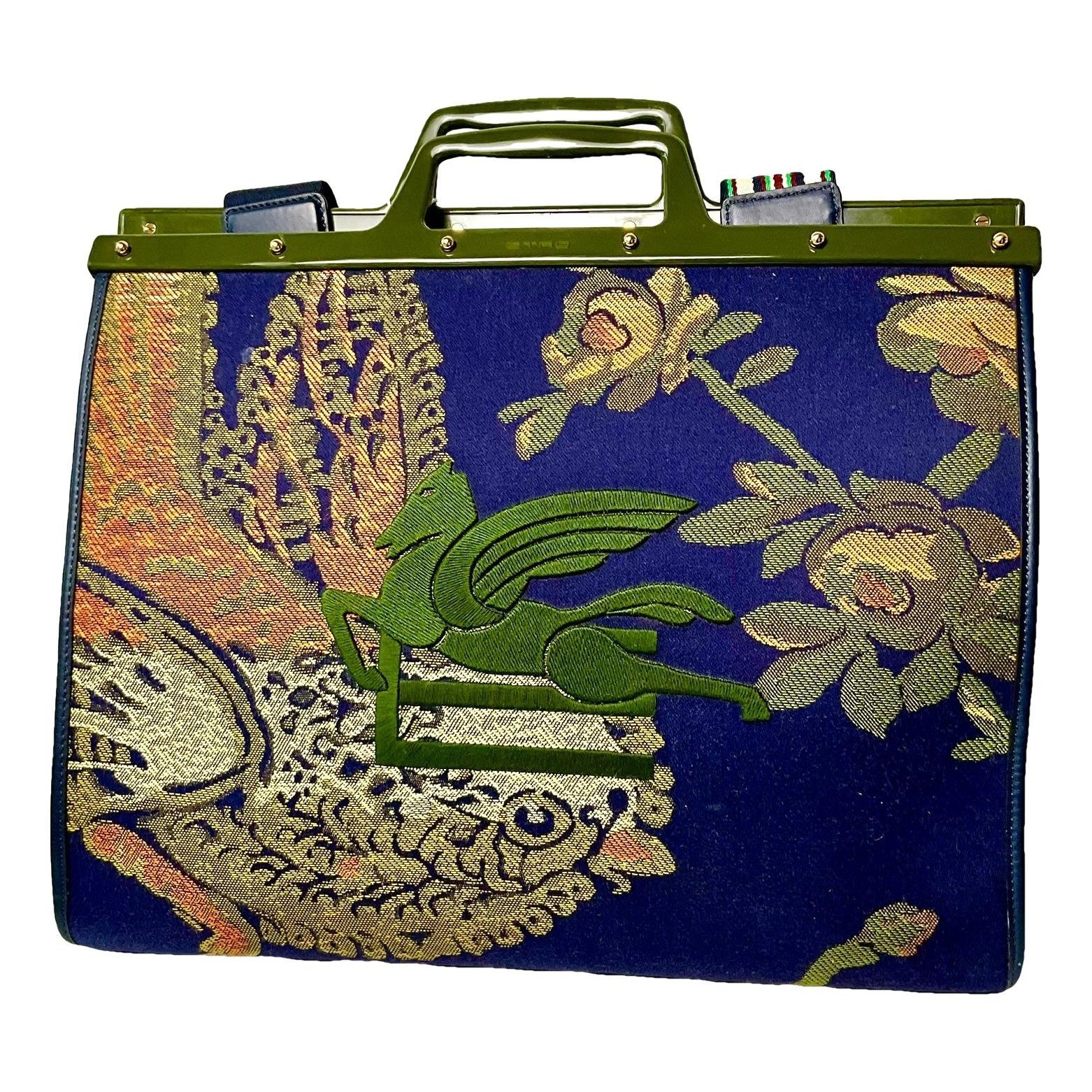 Tote