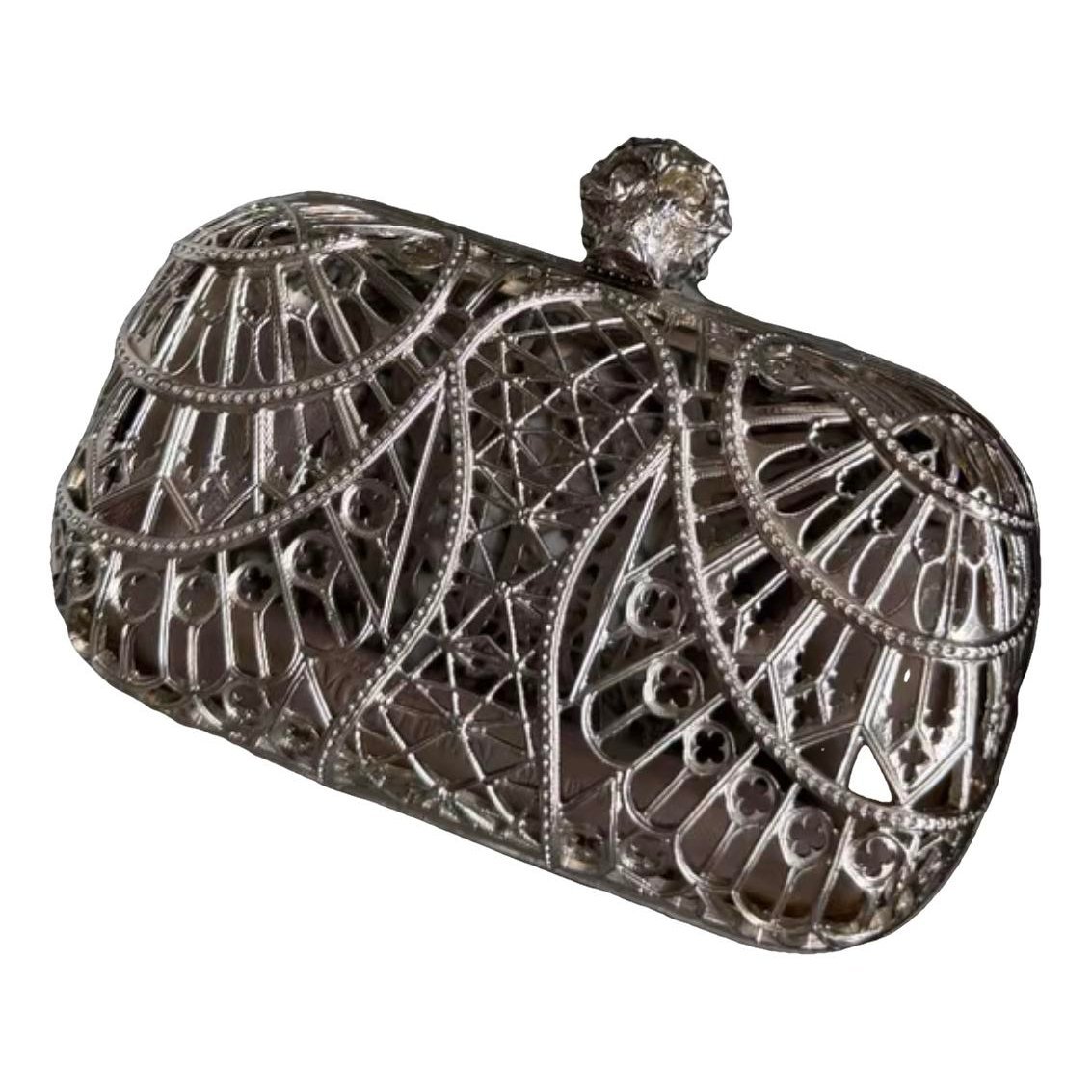 Skull clutch bag