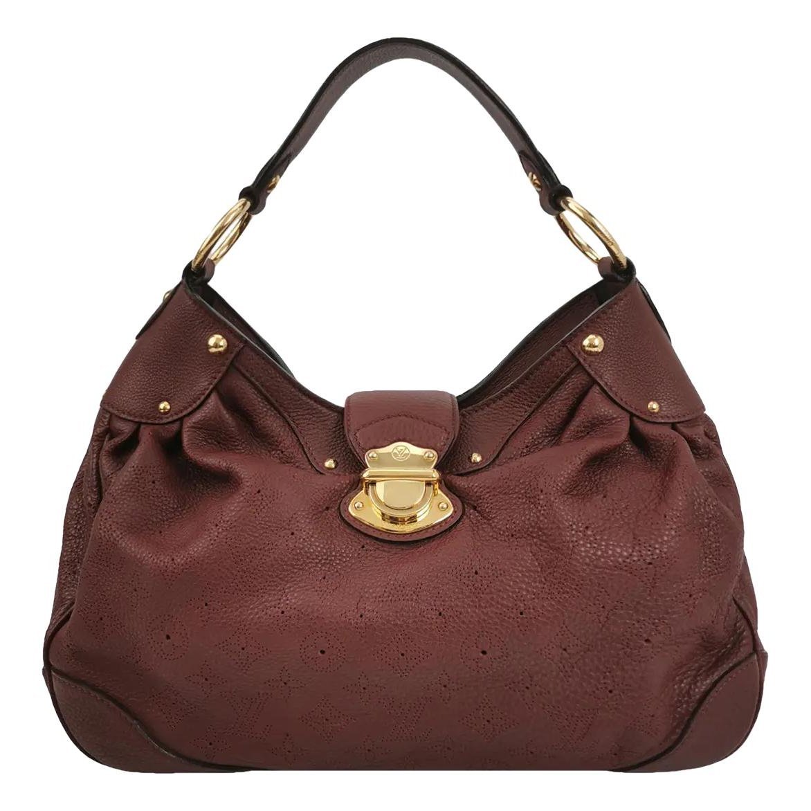 Louis Vuitton Leather handbag