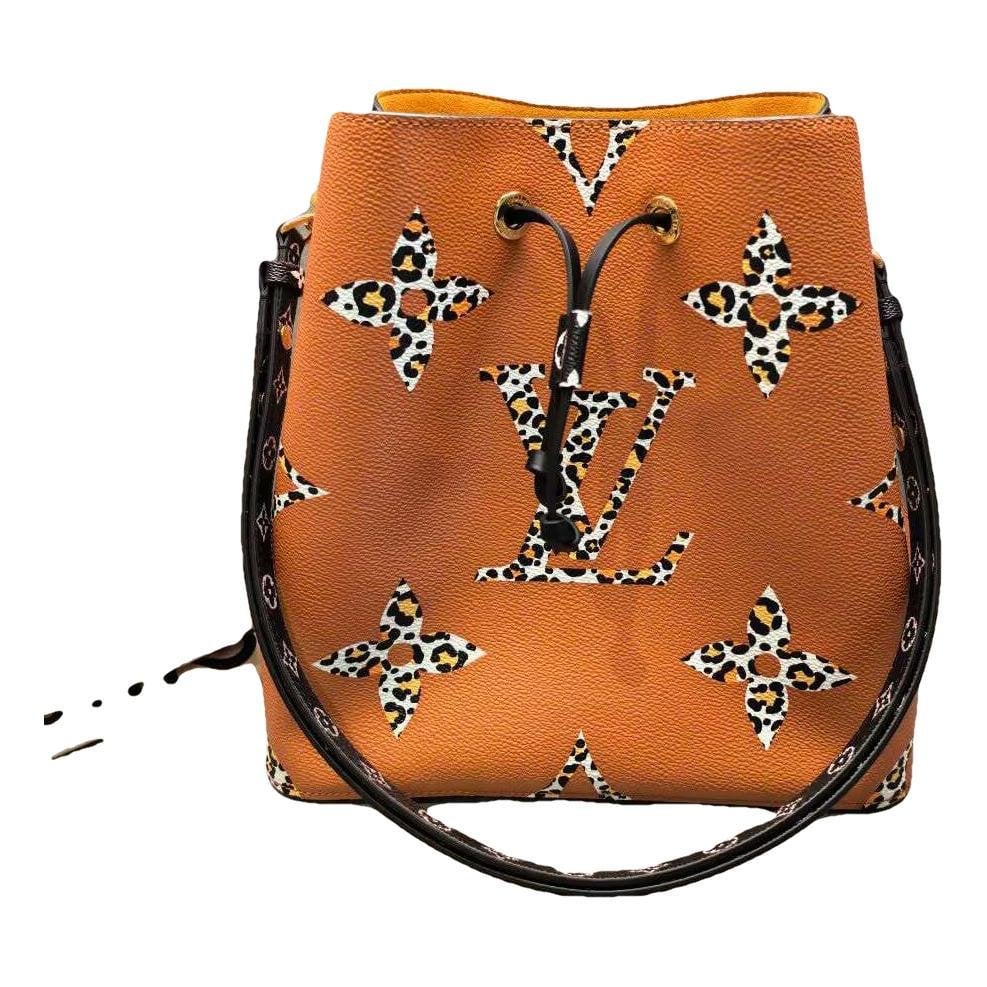 NéoNoé leather handbag