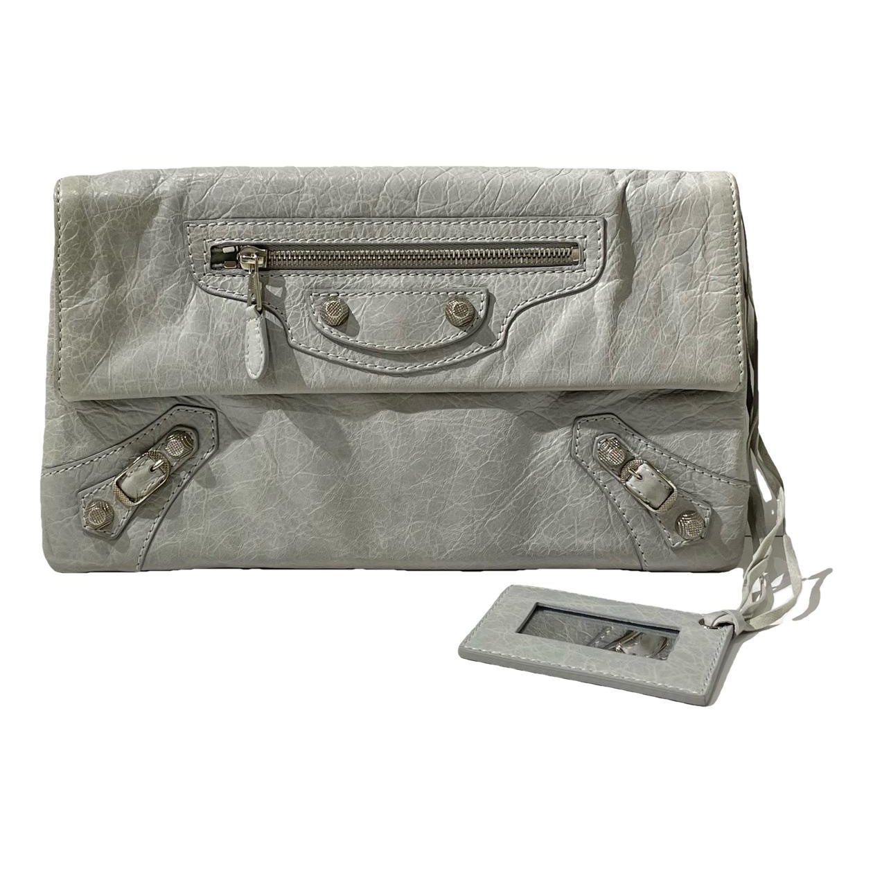 Envelop leather clutch bag