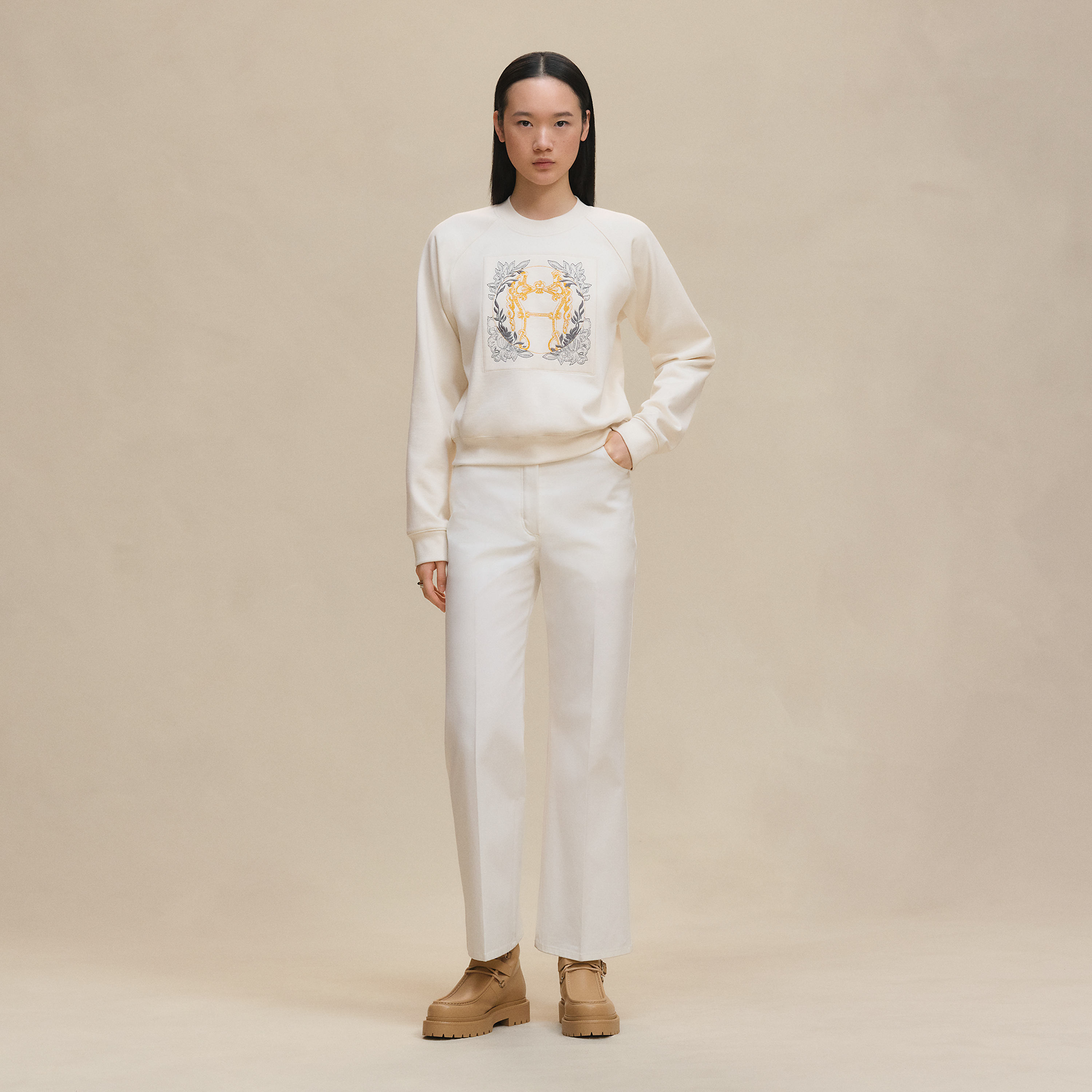 "Della Cavalleria" raglan sleeve embroidered sweatshirt