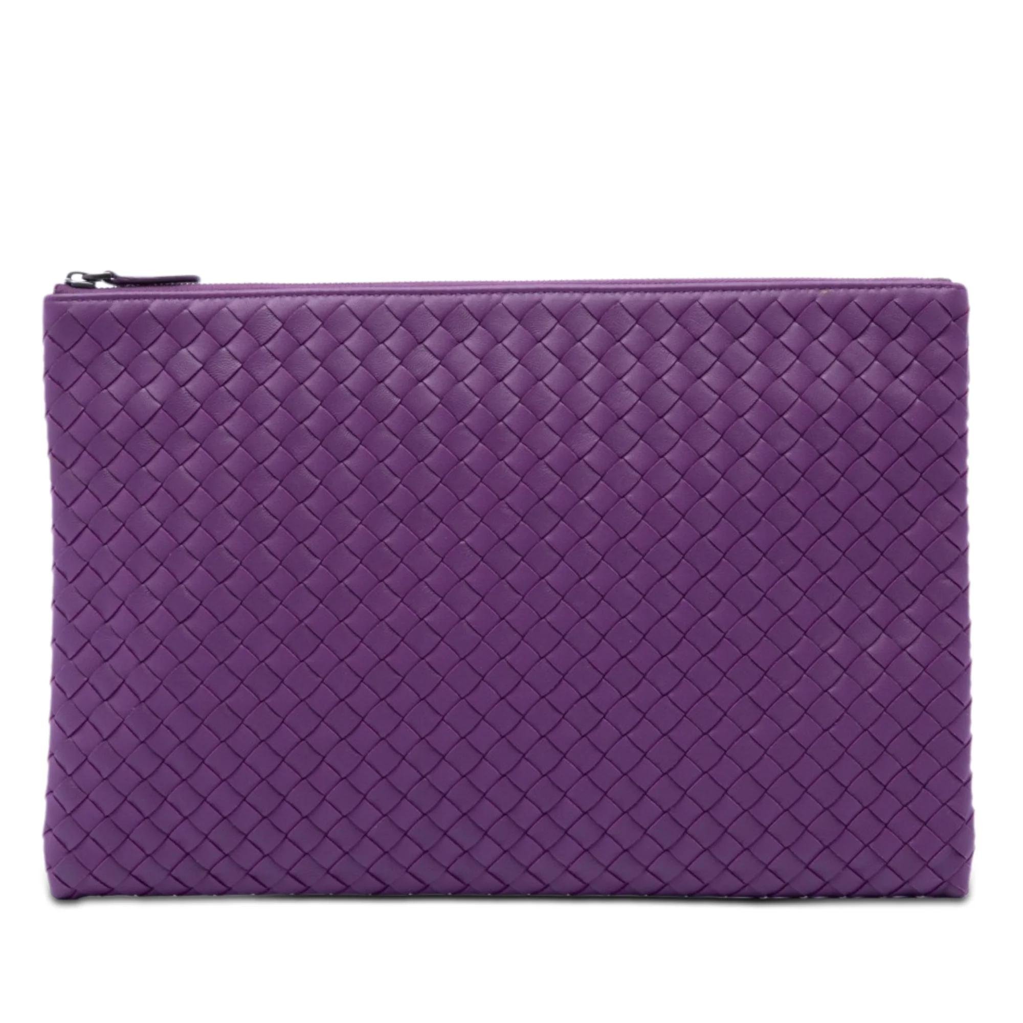 Pouch leather bag