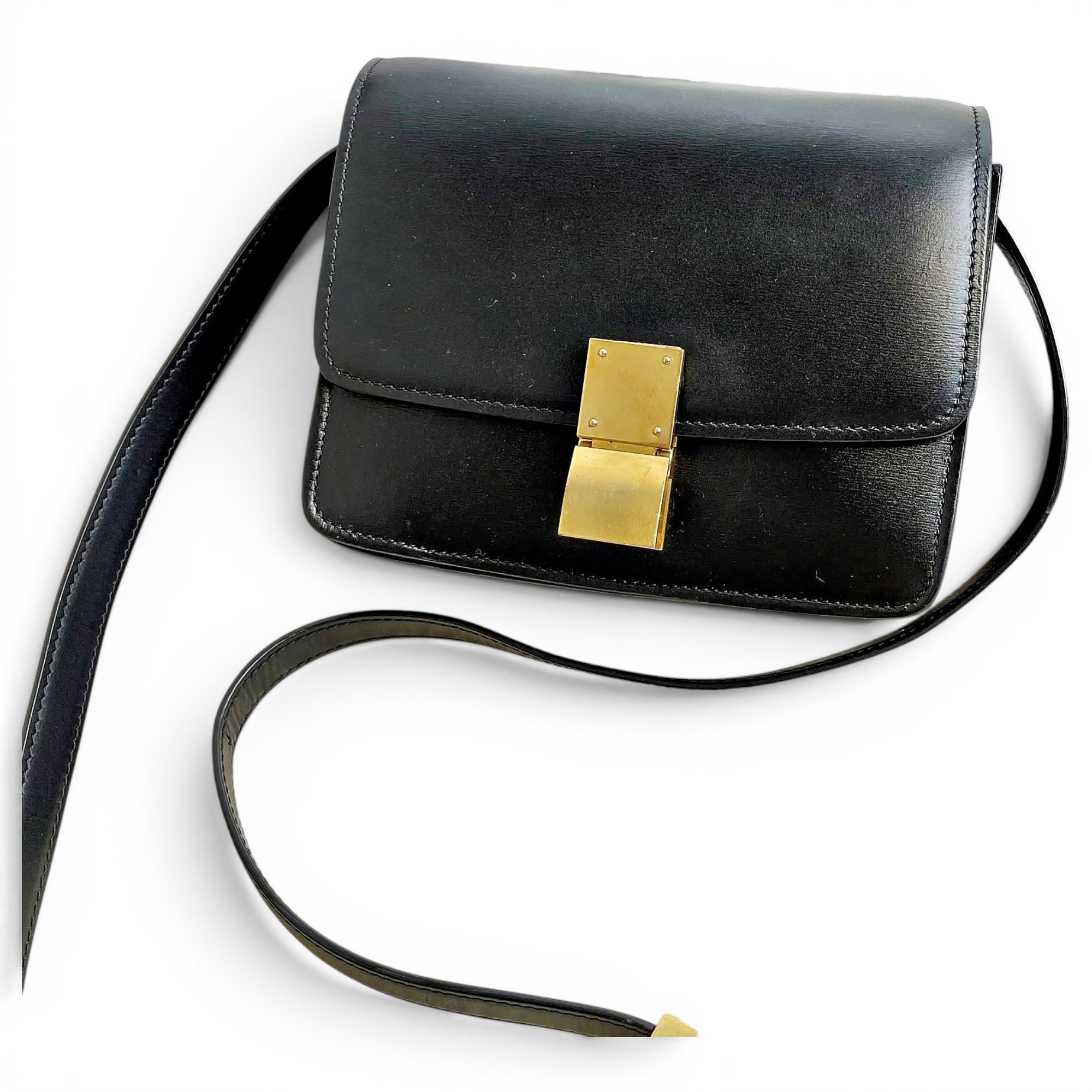 Classic leather crossbody bag