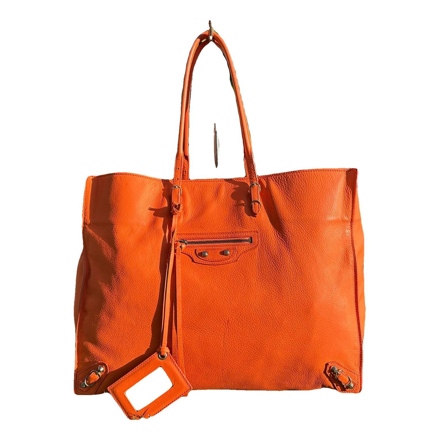 Leather tote
