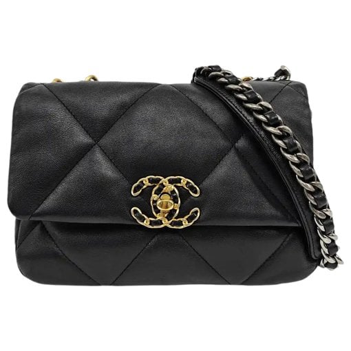 Chanel 19 handbag