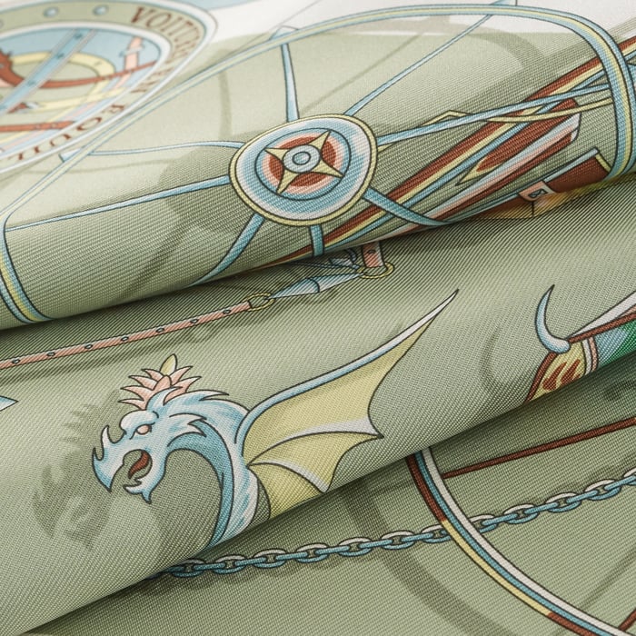 Voitures En Equilibre Scarf 45