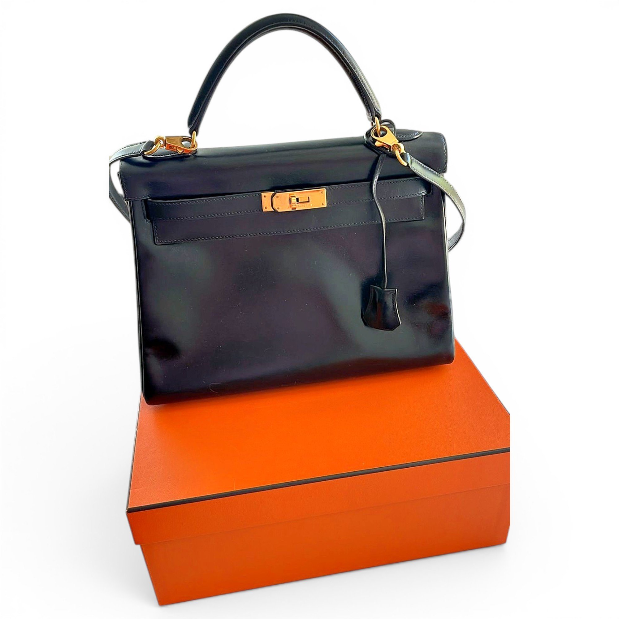 Kelly 32 leather handbag