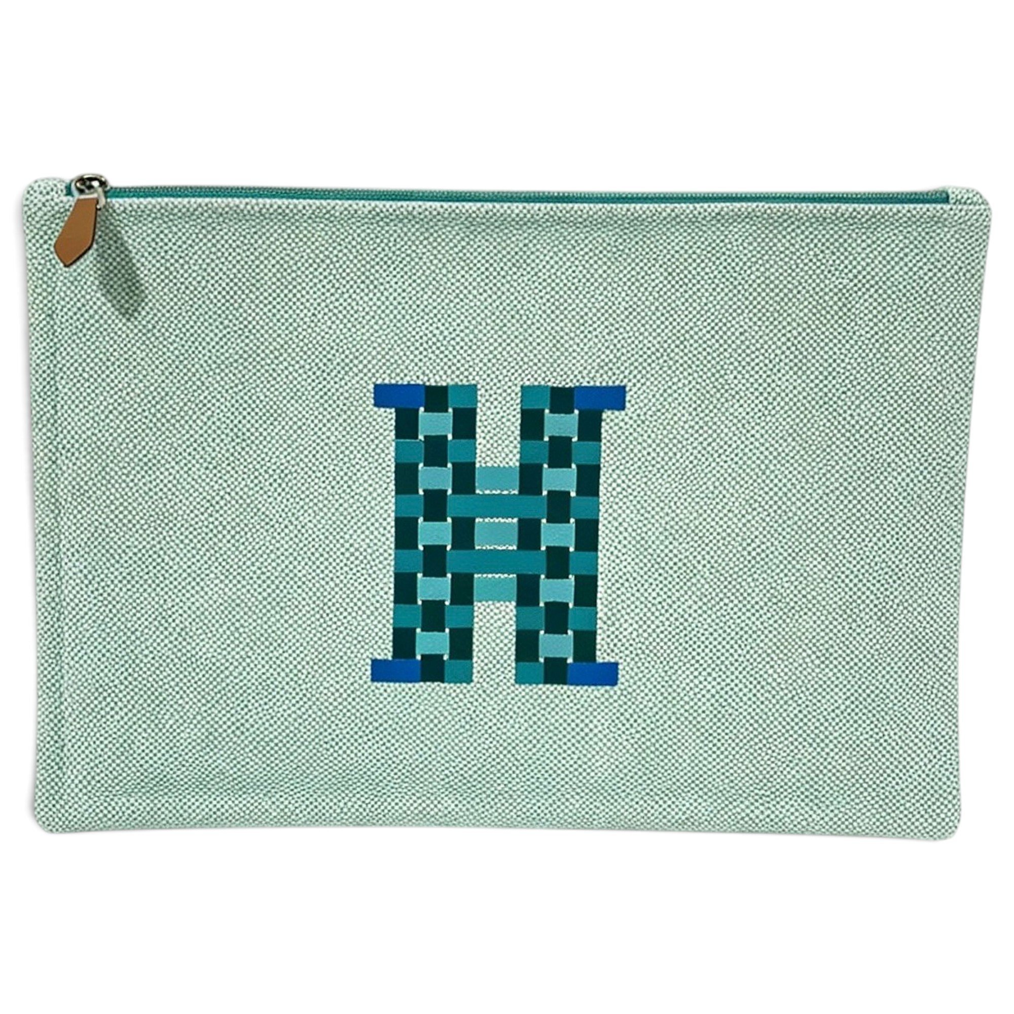 Cloth clutch bag