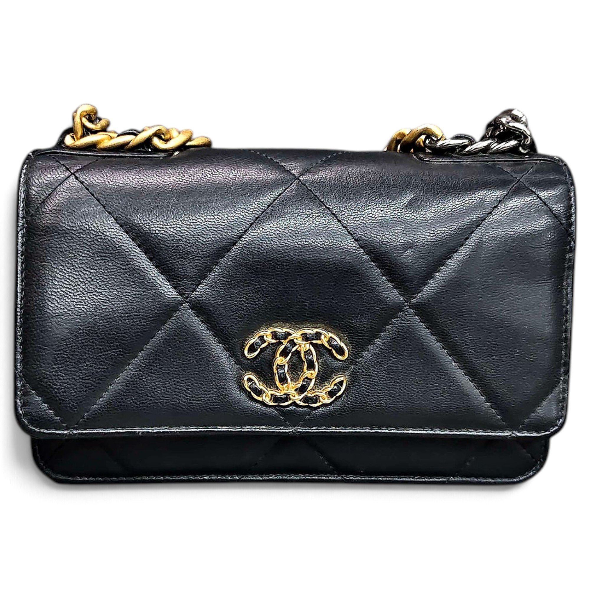 Wallet On Chain Chanel 19 leather handbag