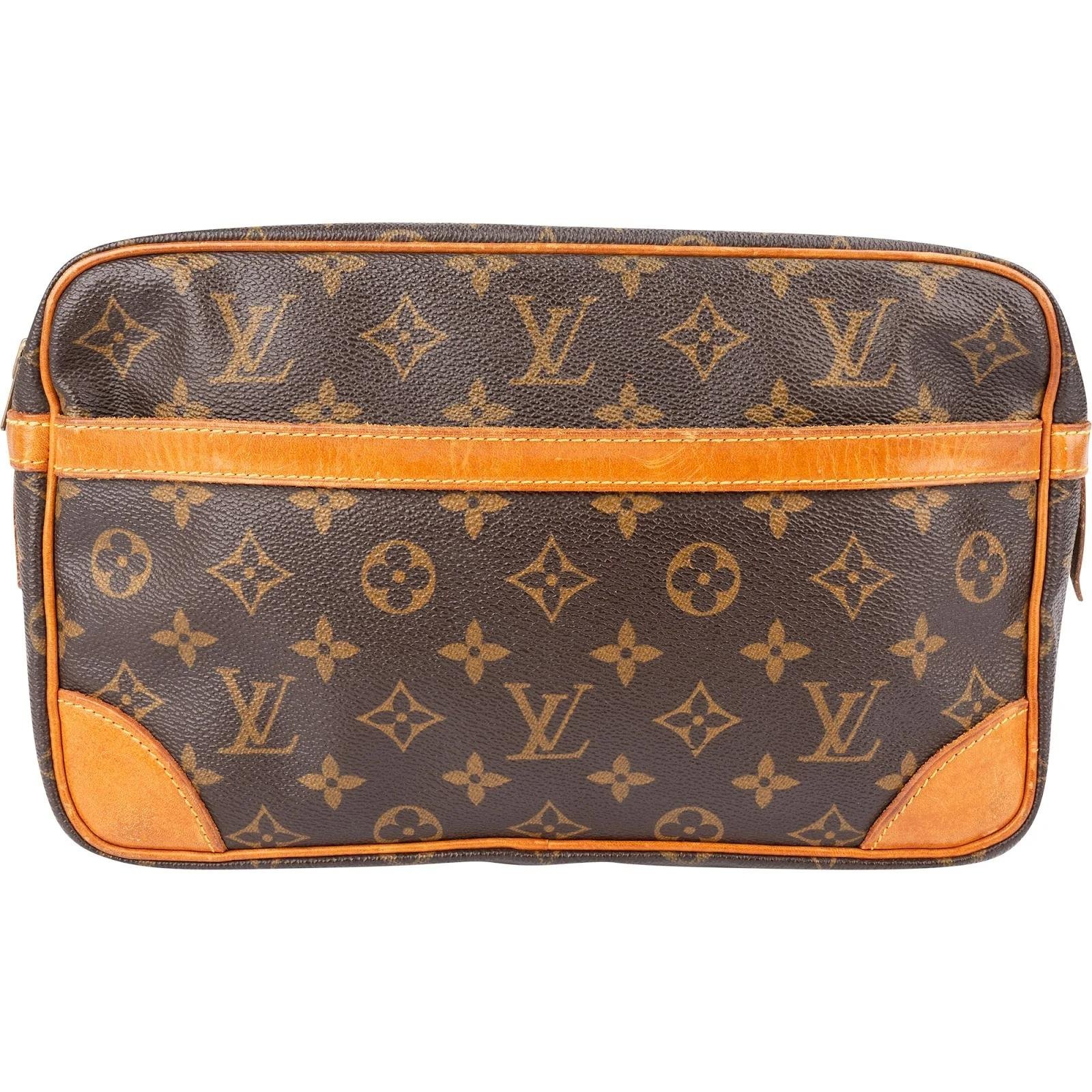 Compiegne 28 leather vanity case