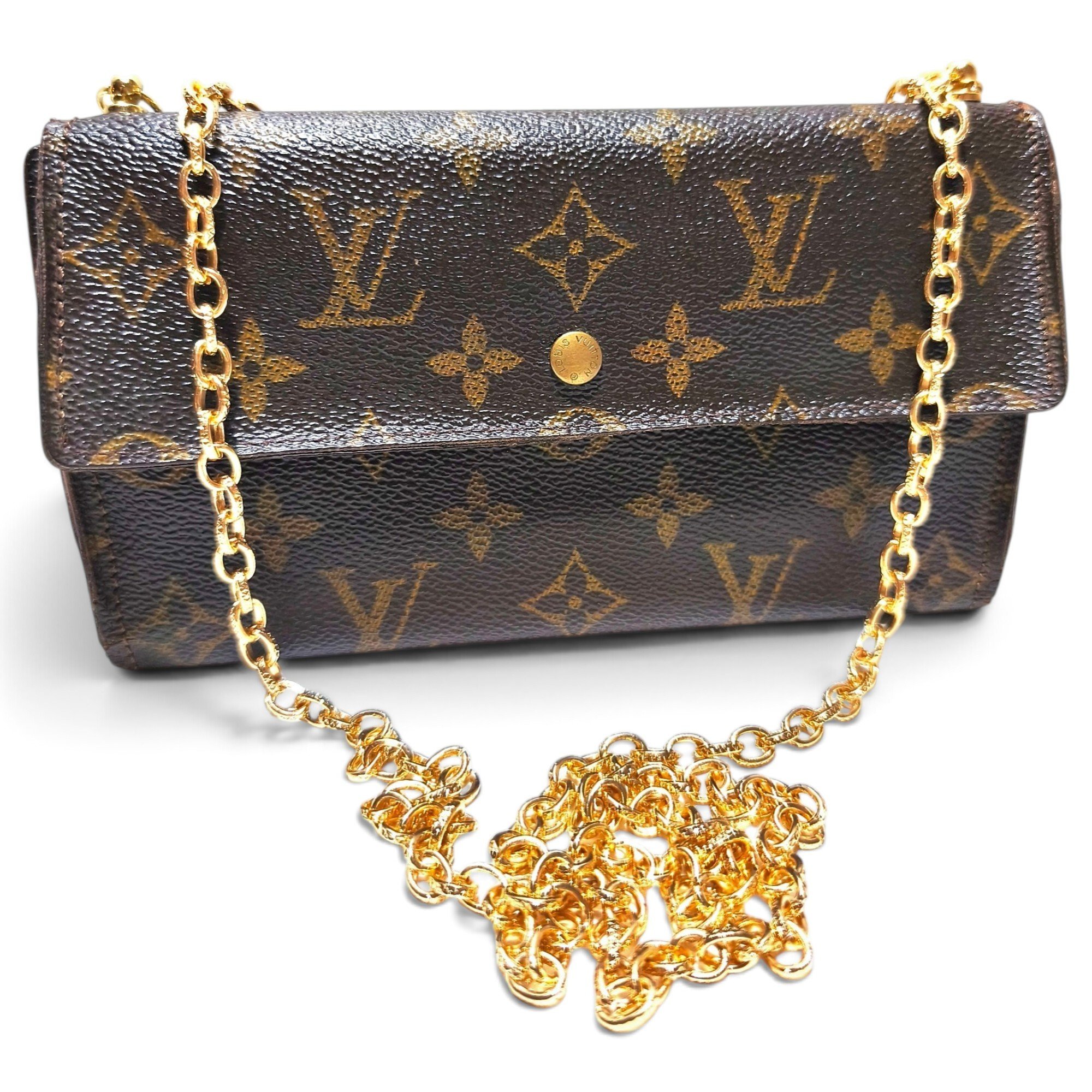Leather clutch bag