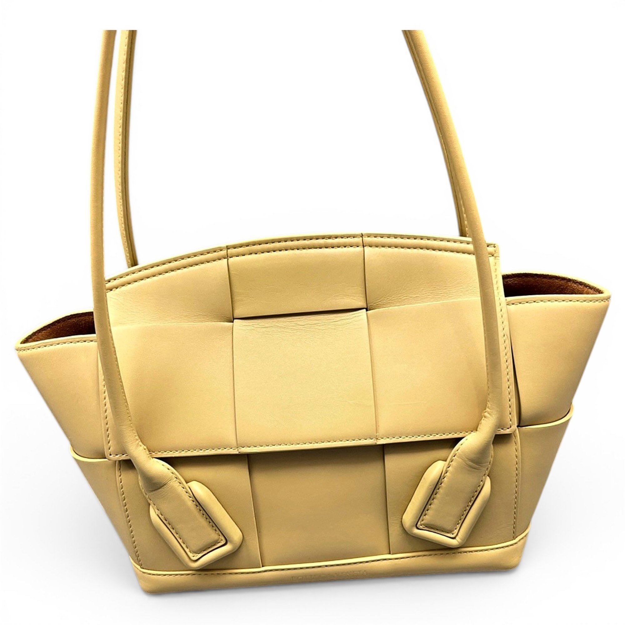 Bottega Veneta Arco leather handbag