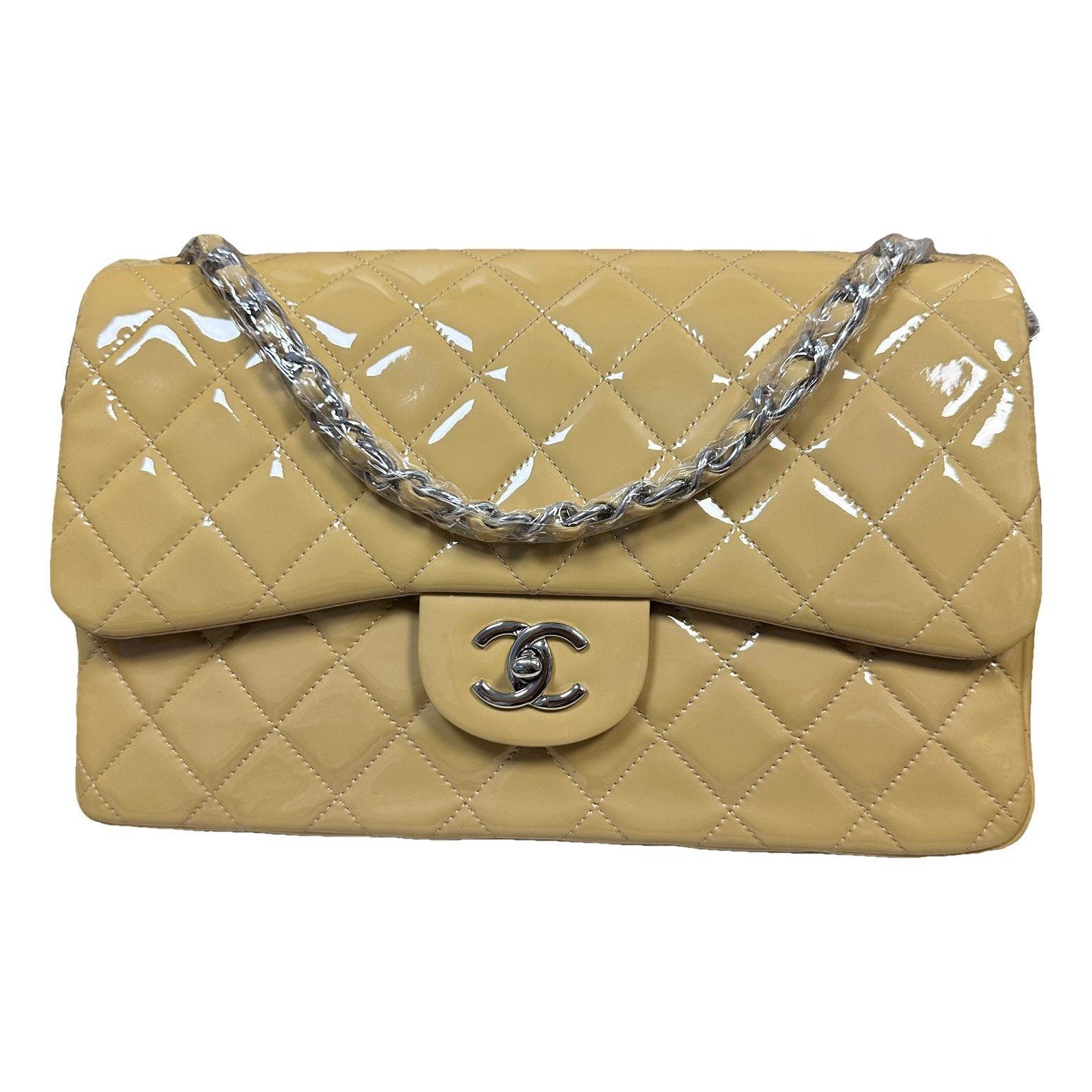 Timeless/Classique patent leather crossbody bag