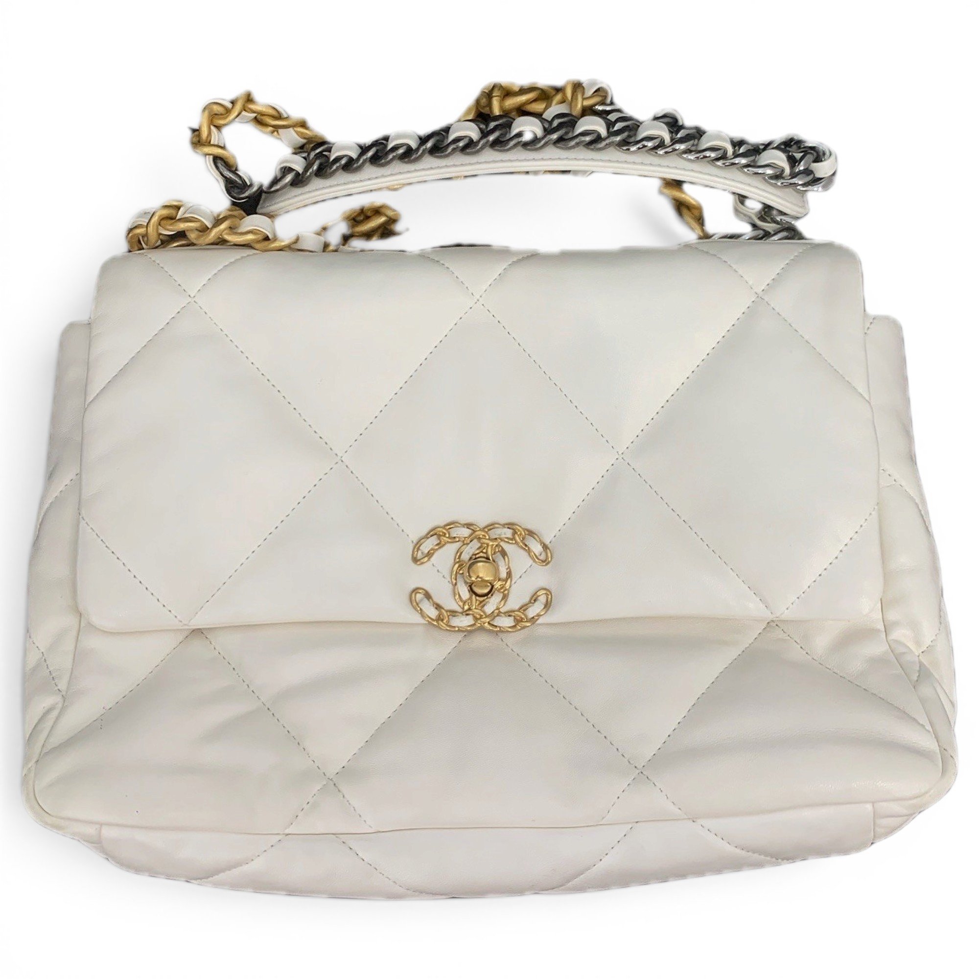 Chanel 19 leather handbag