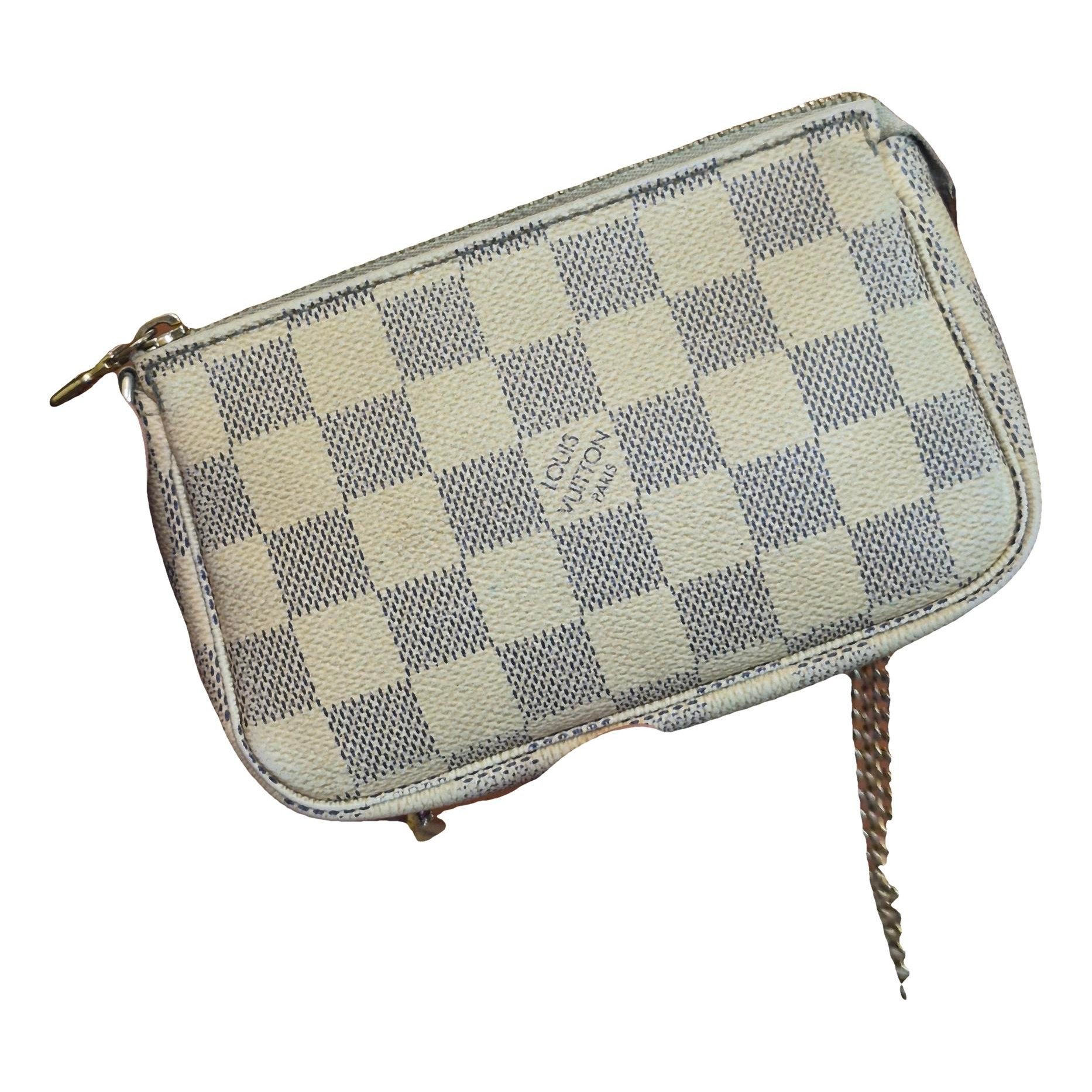 Leather clutch bag