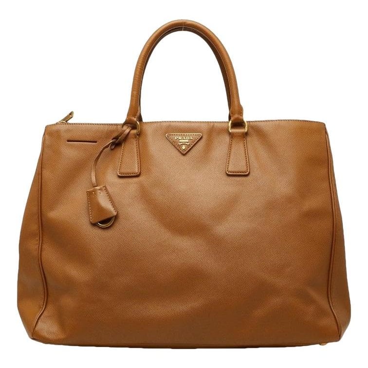 Leather tote