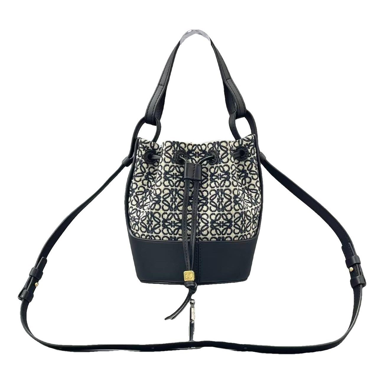 Balloon leather crossbody bag