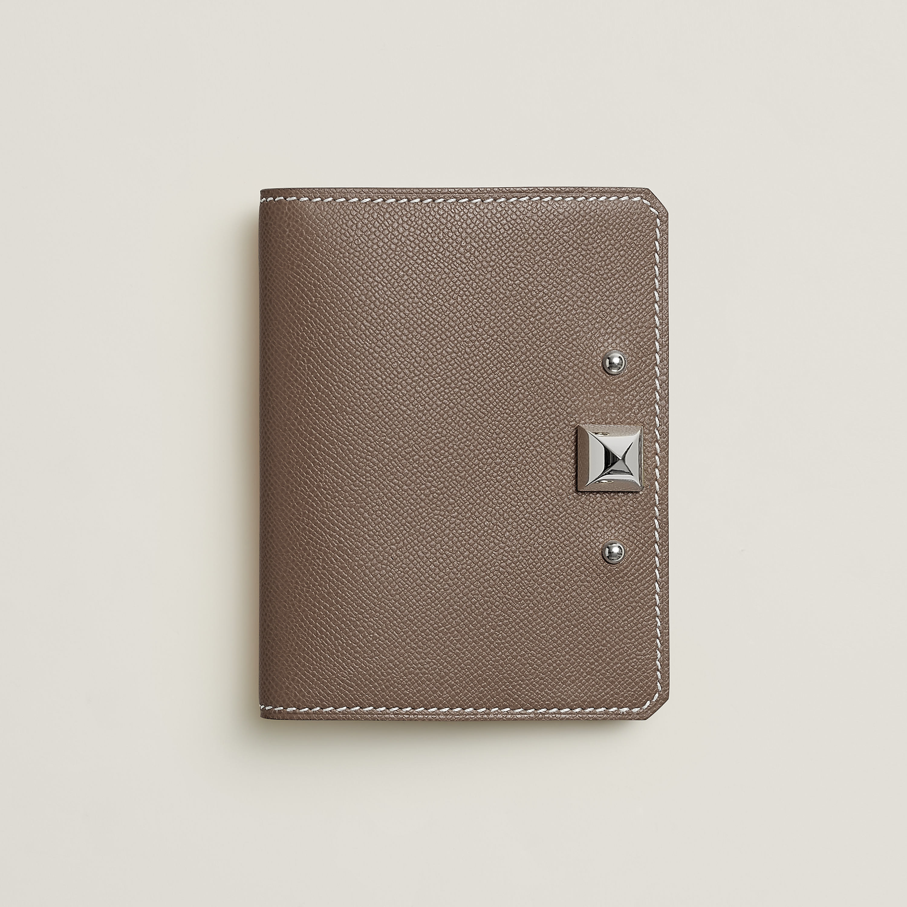 Medor card holder