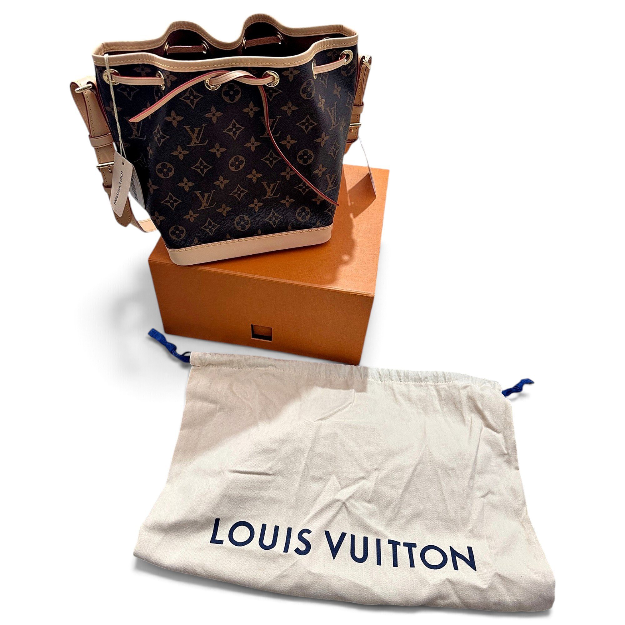 NéoNoé leather handbag