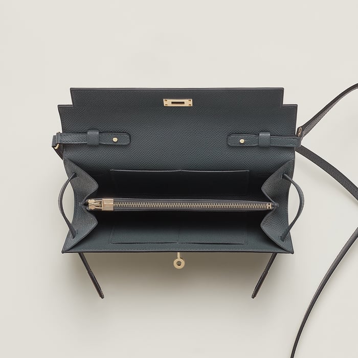 Kelly Classique to Go Wallet