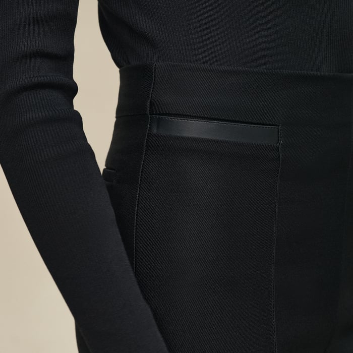 Noir Cigarette Pants