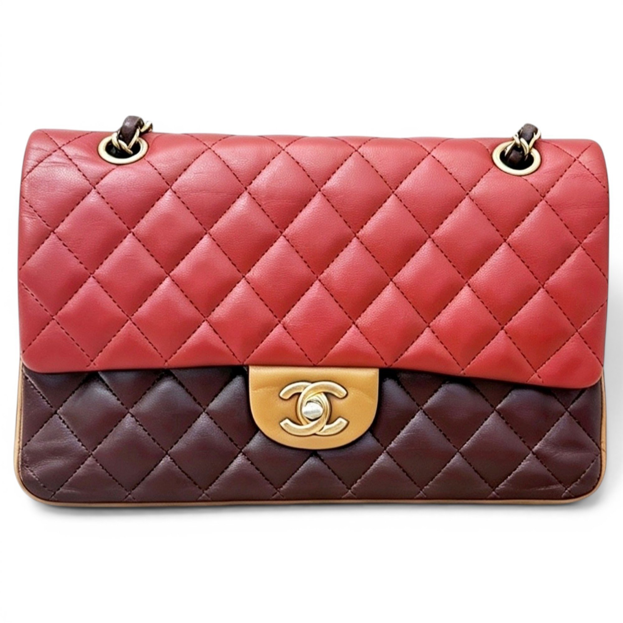 Chanel Timeless/Classique leather crossbody bag