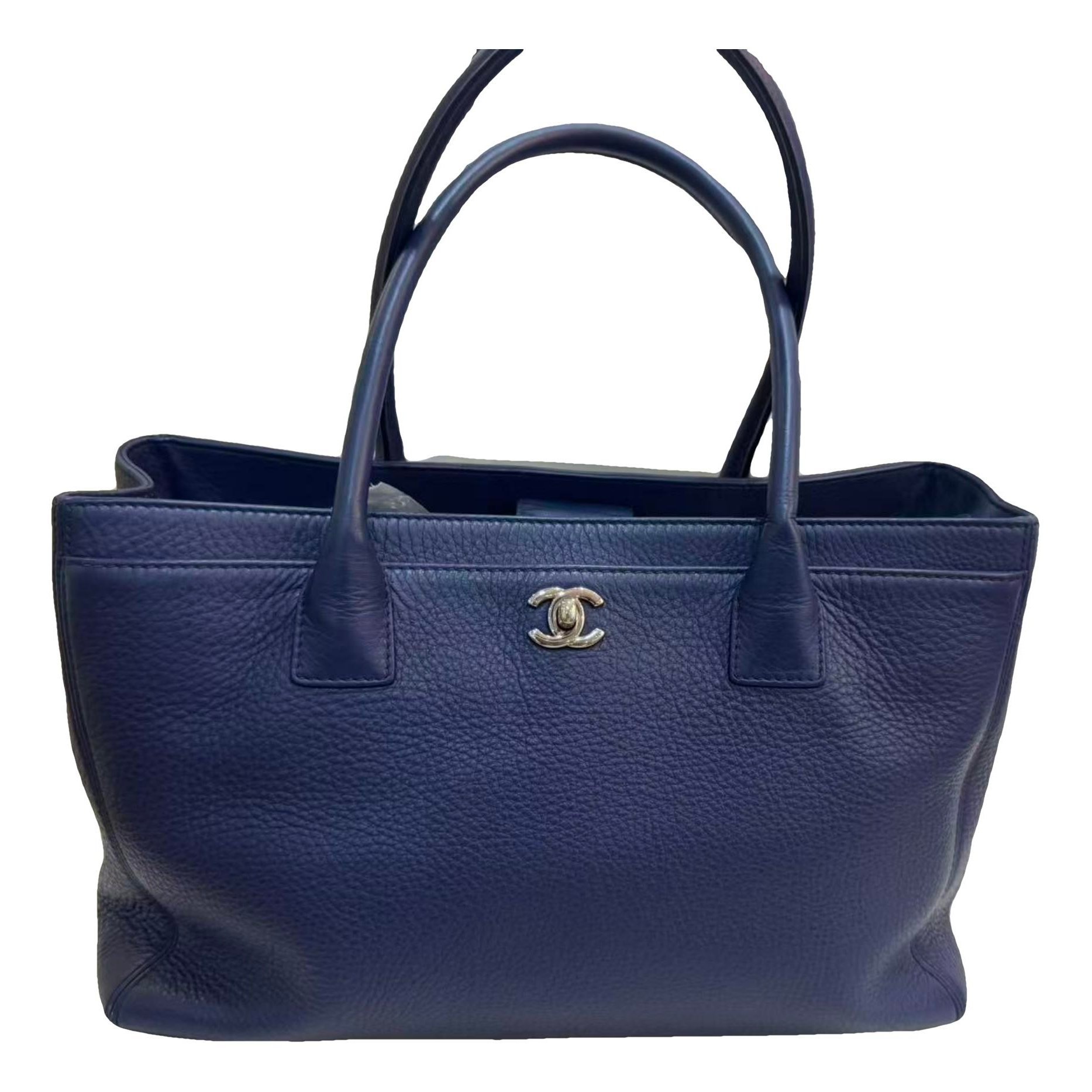 Executive leather tote