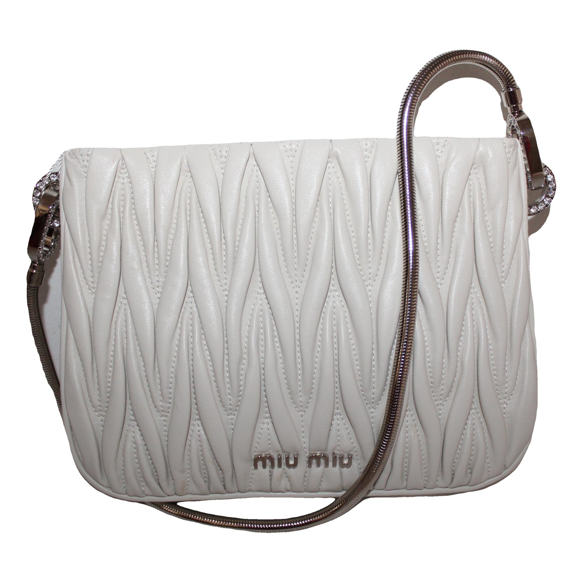 Matelassé leather handbag